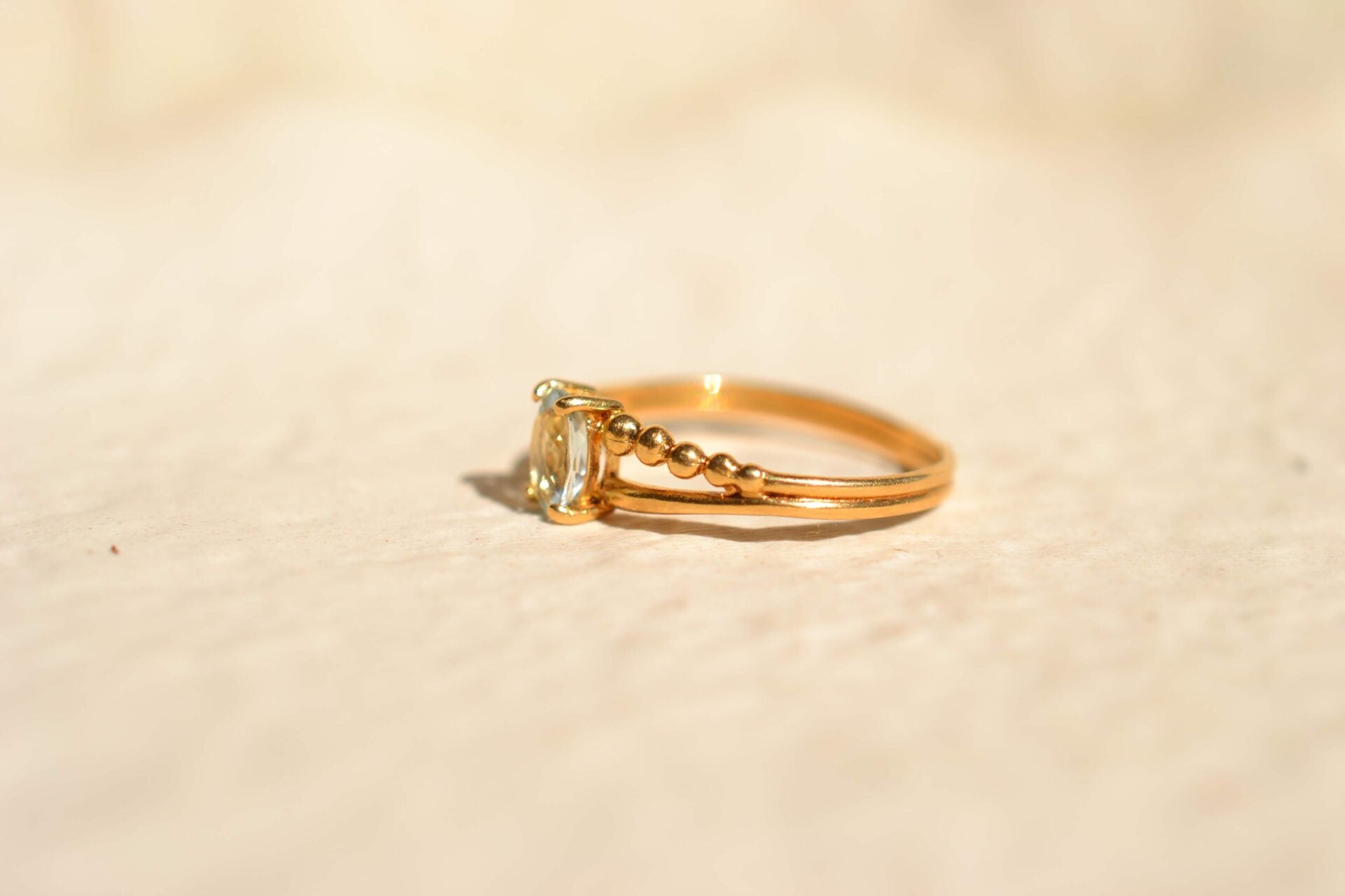 Bague Aigue-Marine monture billes