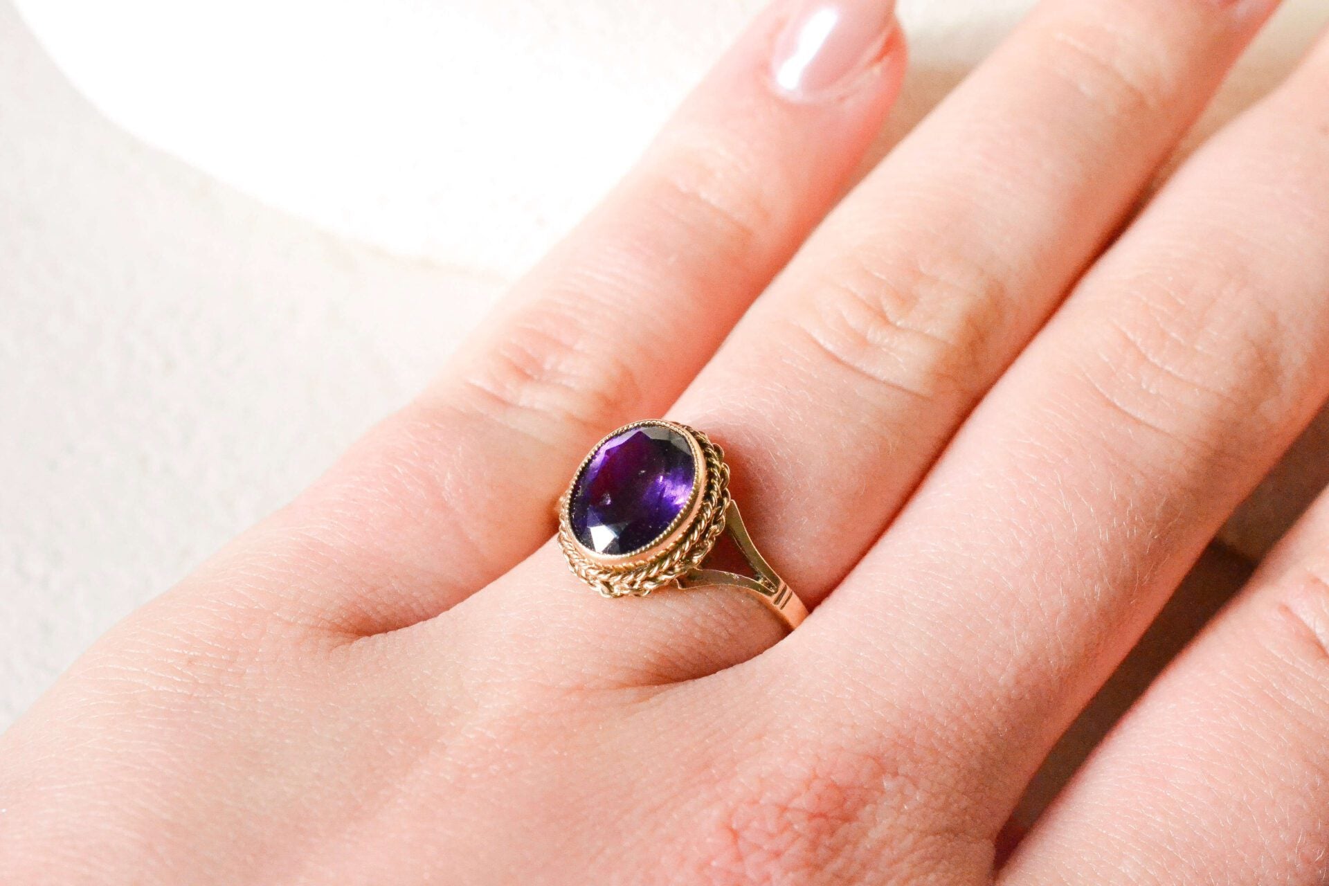 Bague Or jaune Améthyste 9K