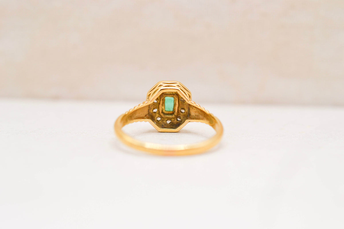 Bague Art déco Emeraude & Oxydes