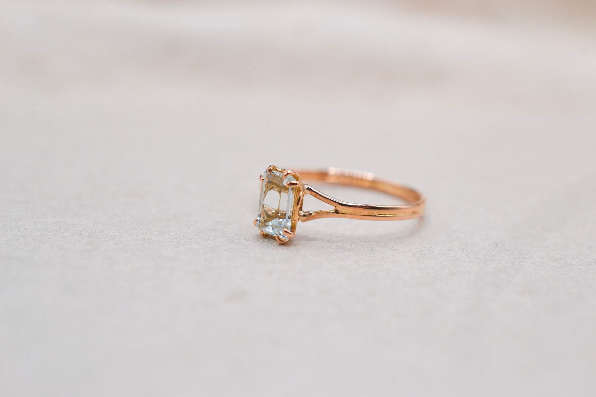 Bague solitaire Aigue-Marine