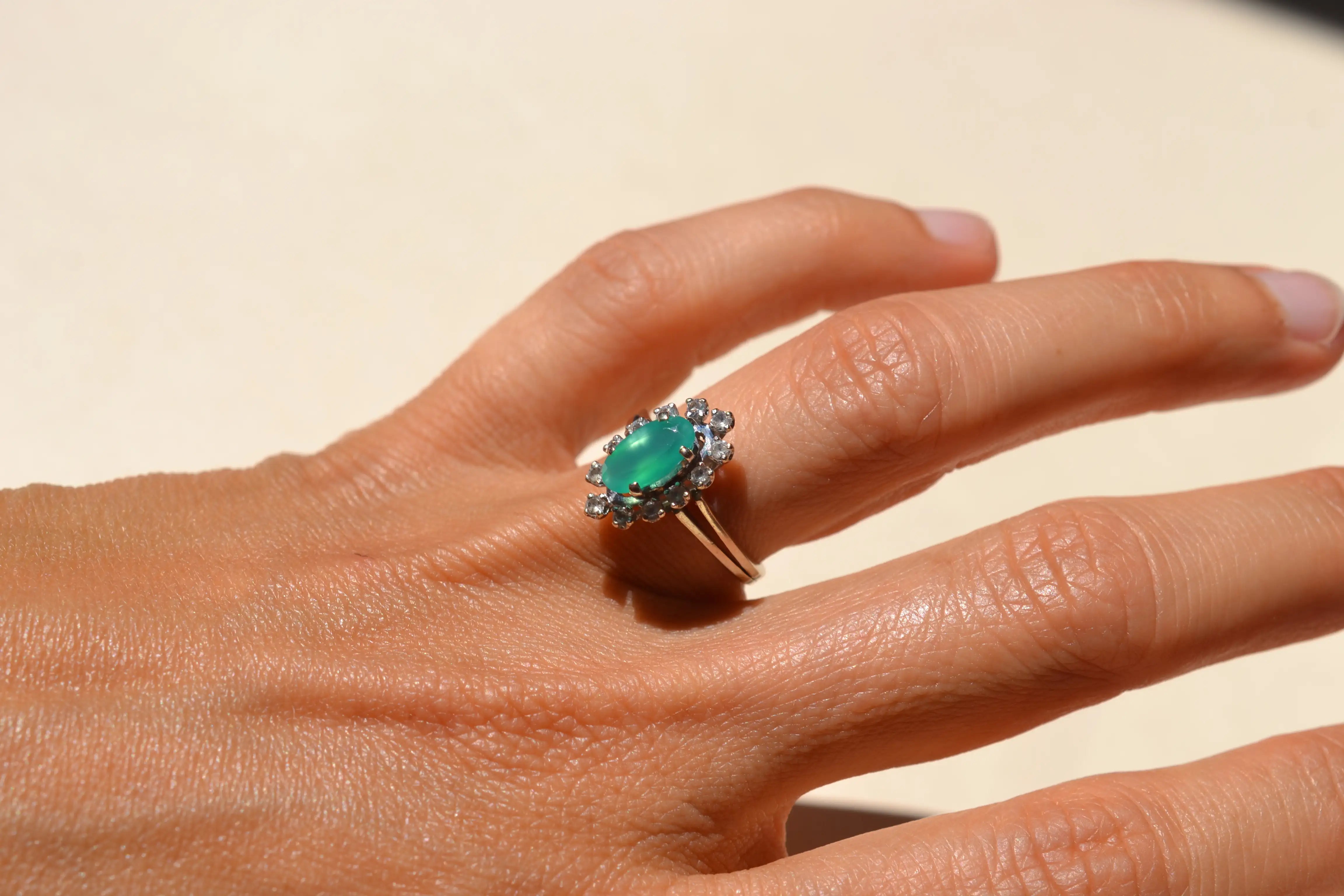 Bague Navette Or Blanc Chrysoprase
