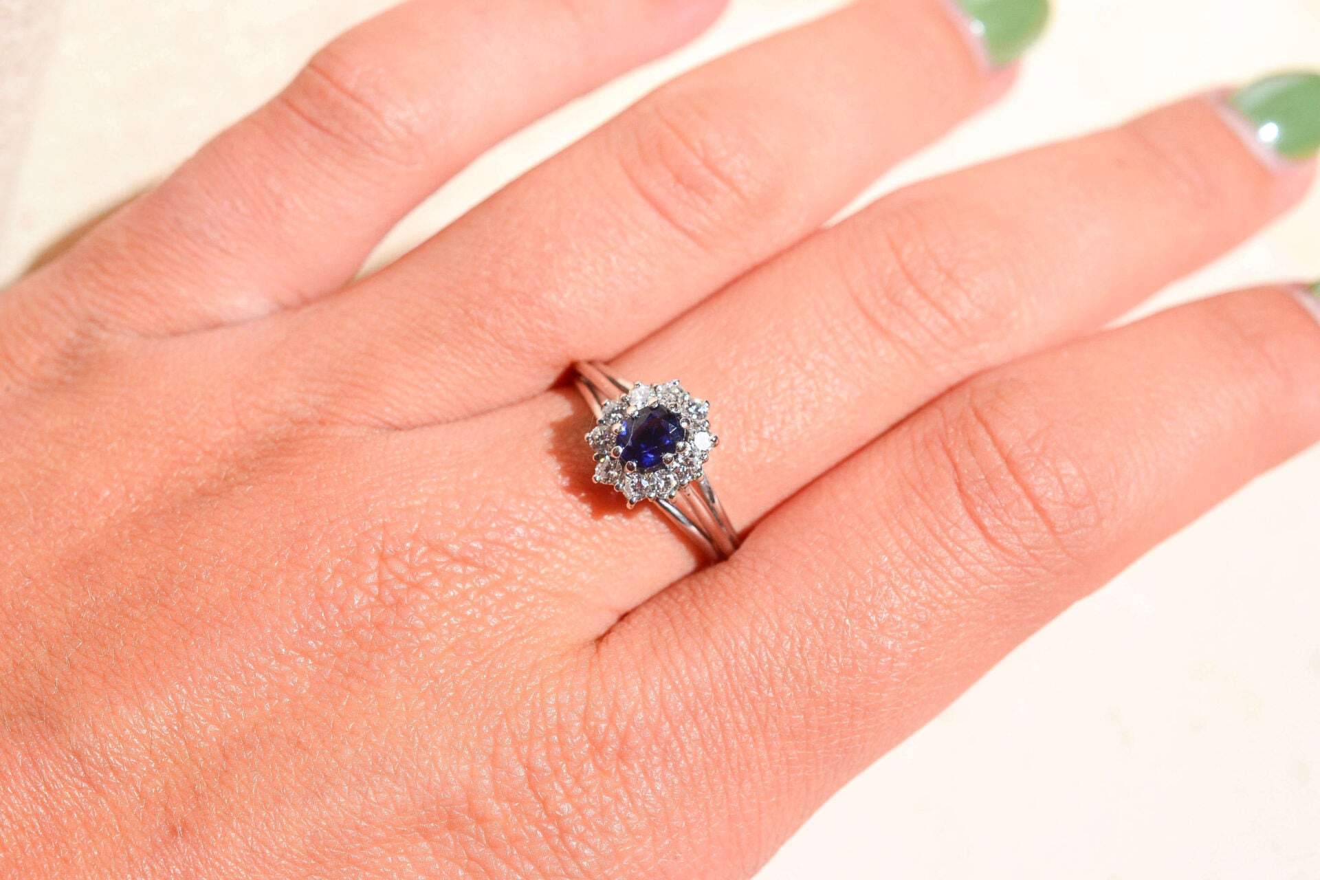 Marguerite Saphir Diamants & Or blanc