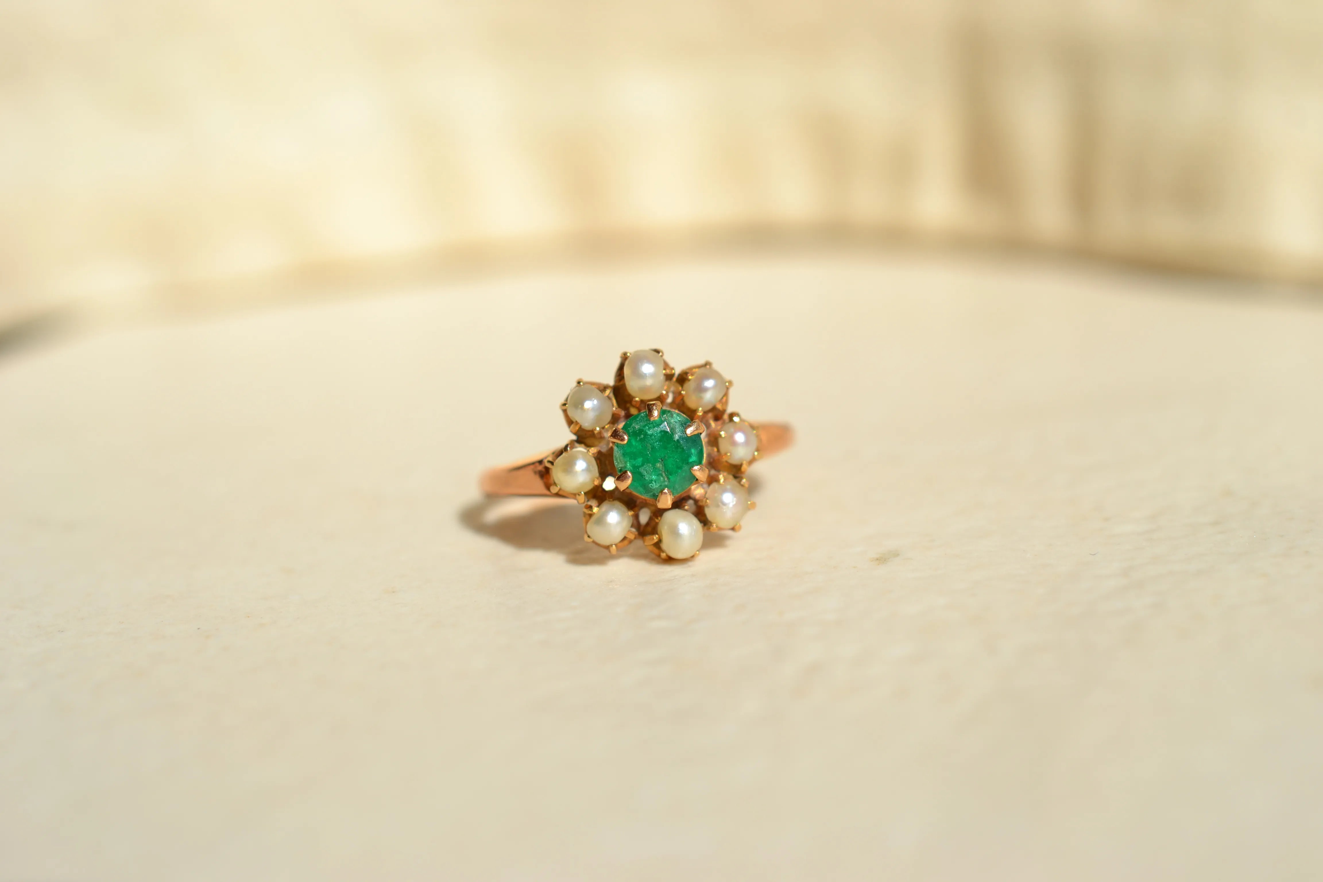 Bague Fleur Émeraude & Perles