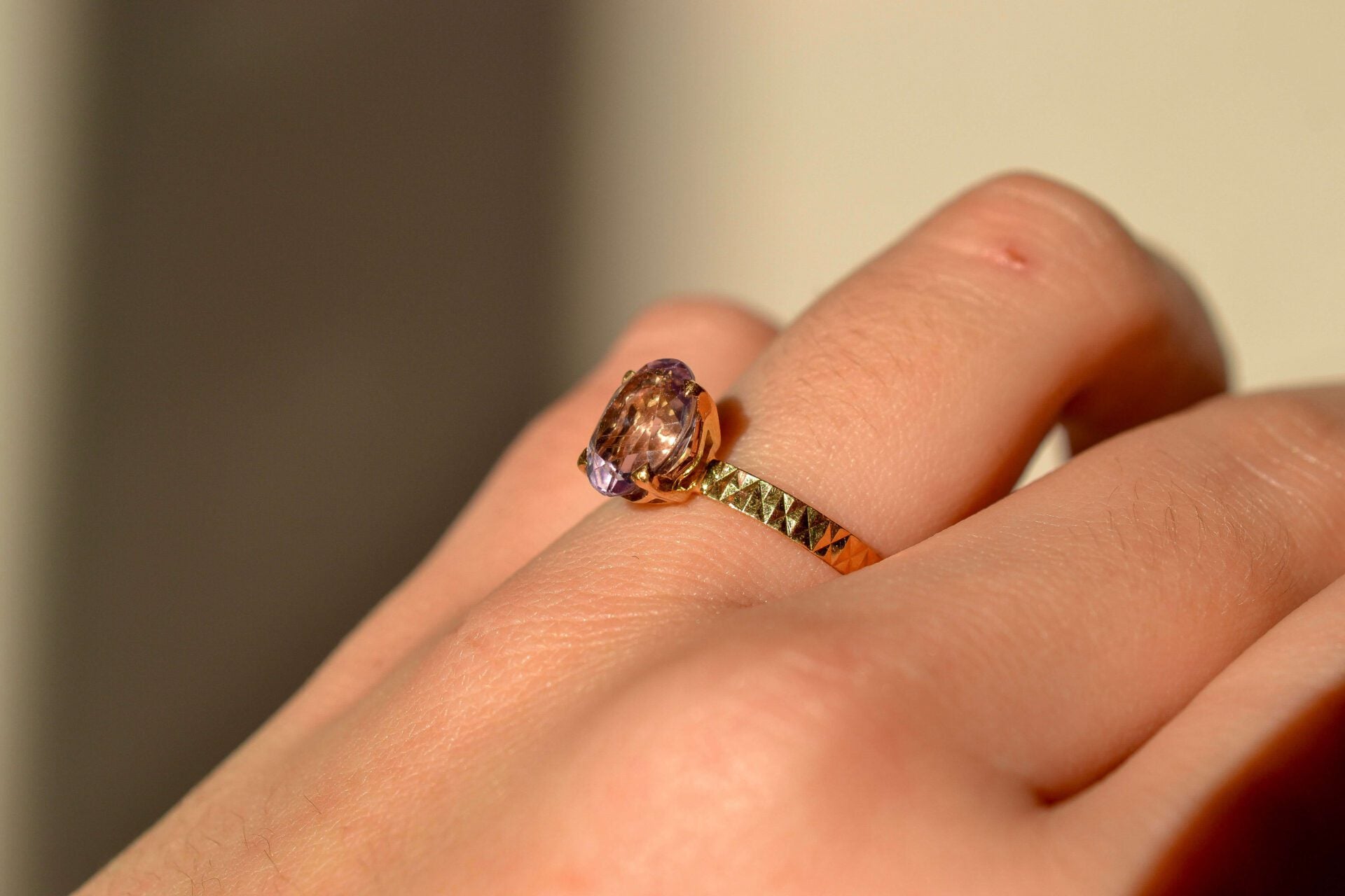 Bague solitaire Or jaune Améthyste