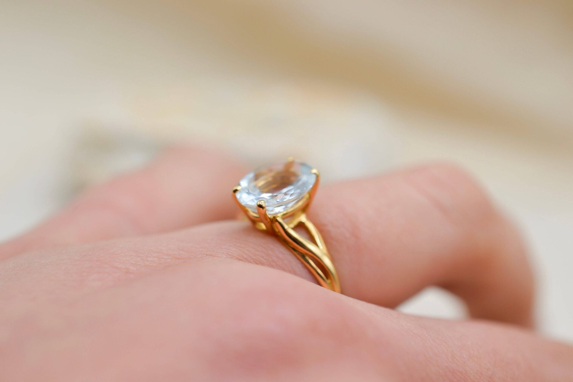 Bague solitaire Aigue-Marine