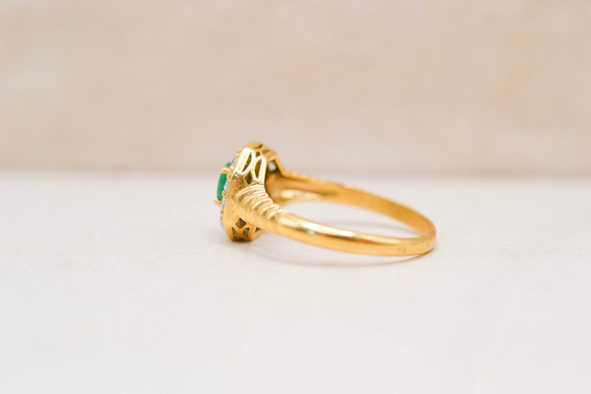 Bague Art déco Emeraude & Oxydes
