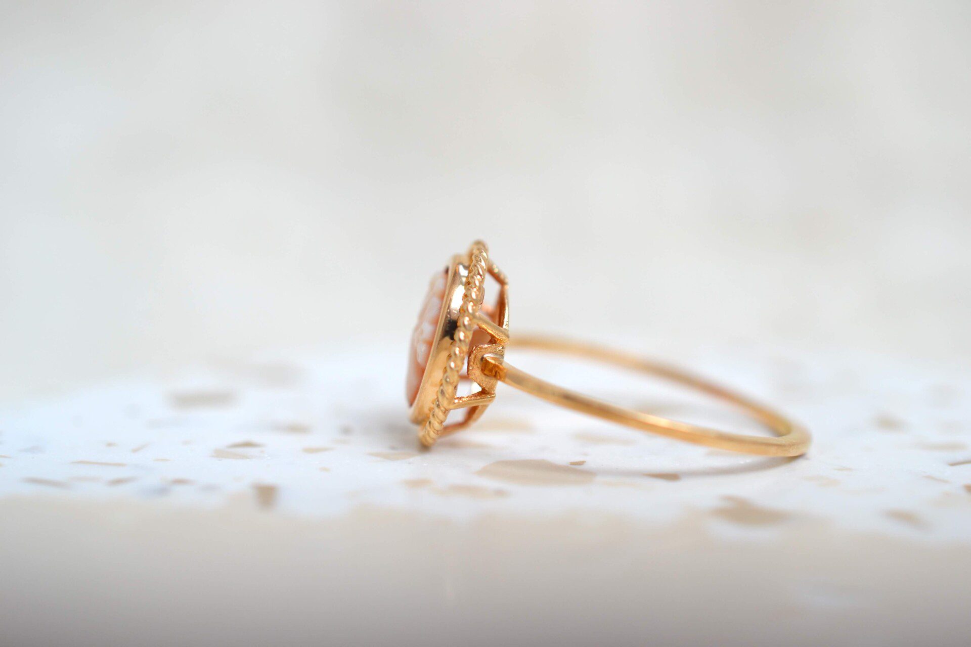 Bague Camée décor corde