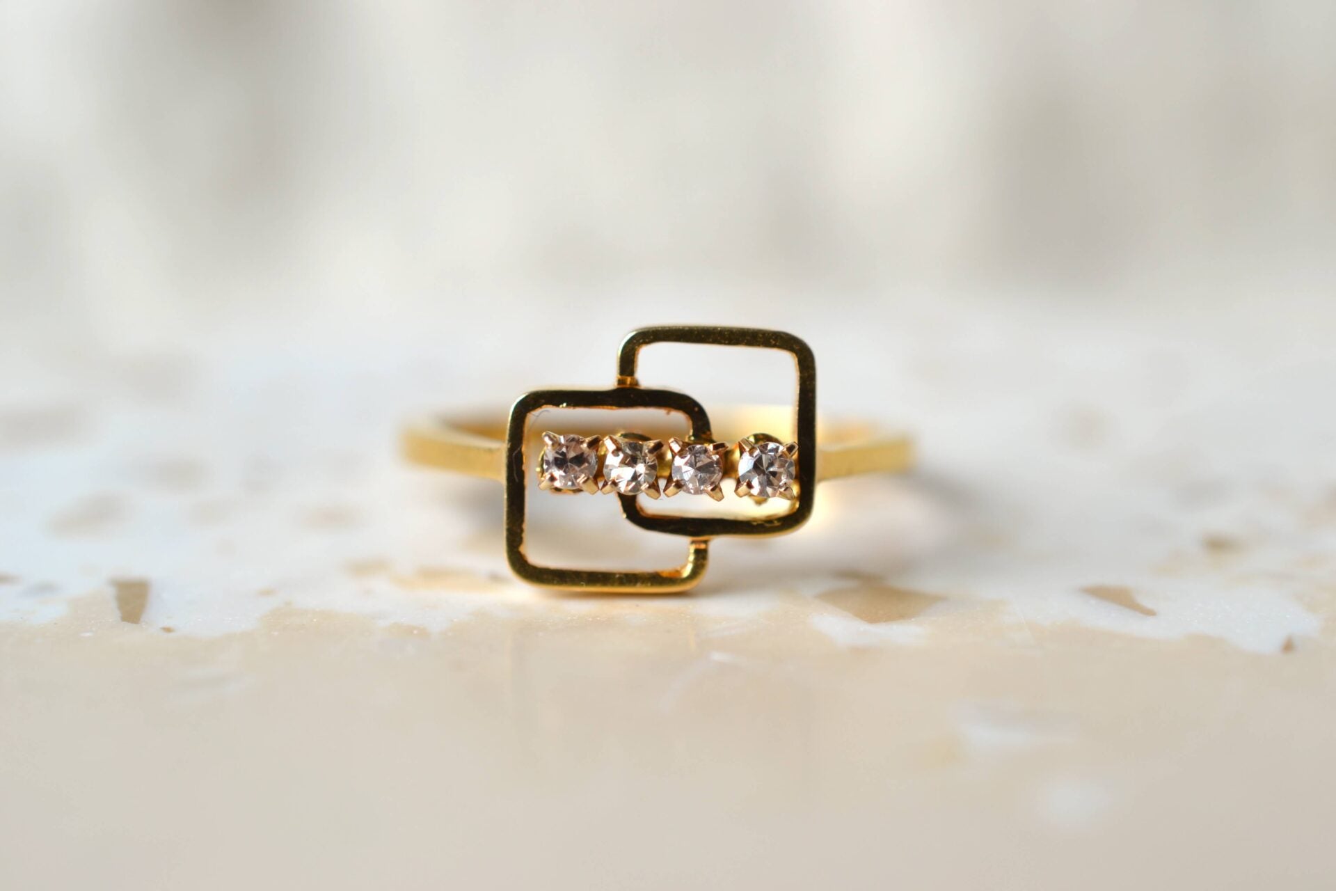 Bague carrés entrelacés Diamants