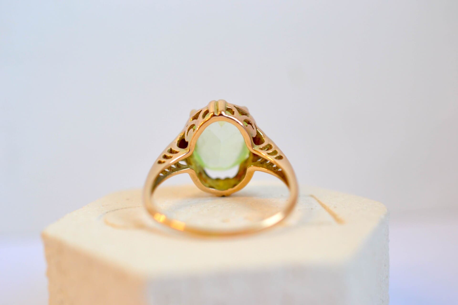 Bague cocktail Spinelle de synthèse