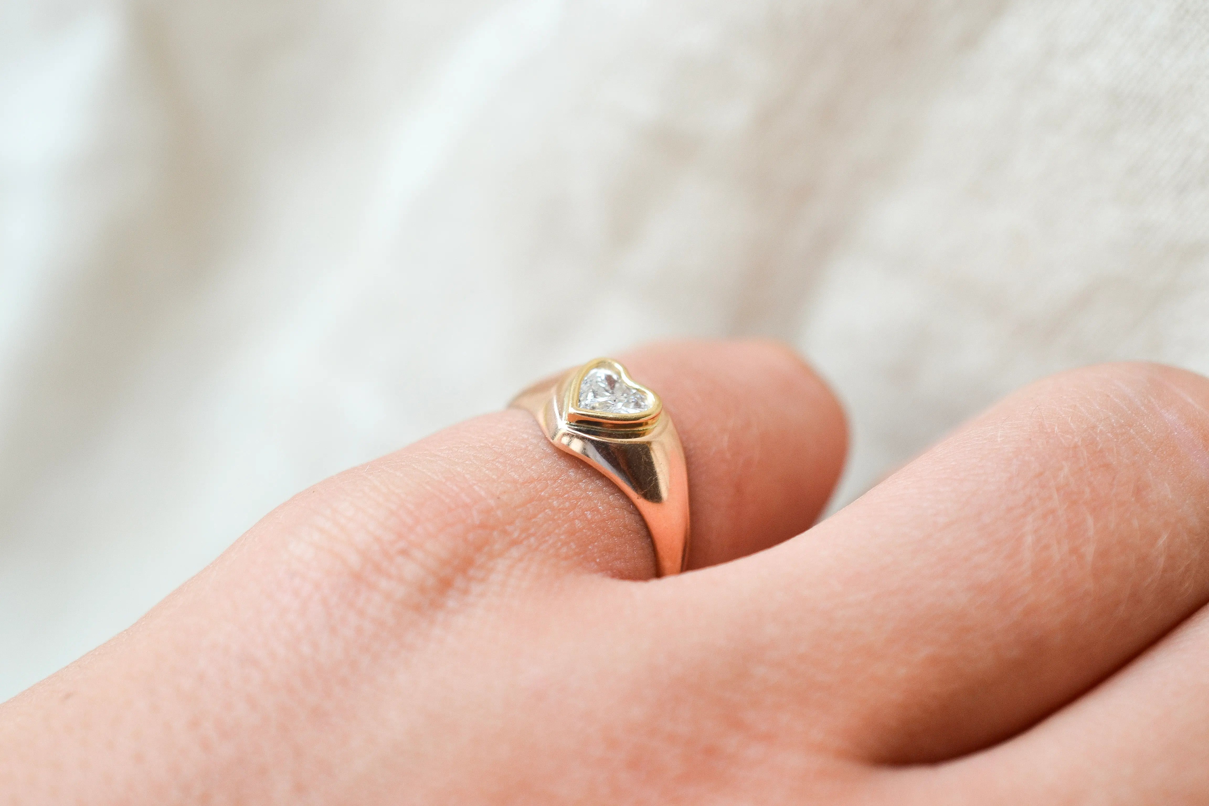 Bague chevalière cœur 14K