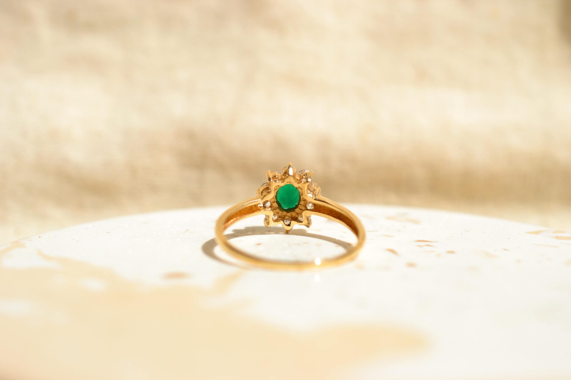 Bague Marguerite Calcédoine Oxydes