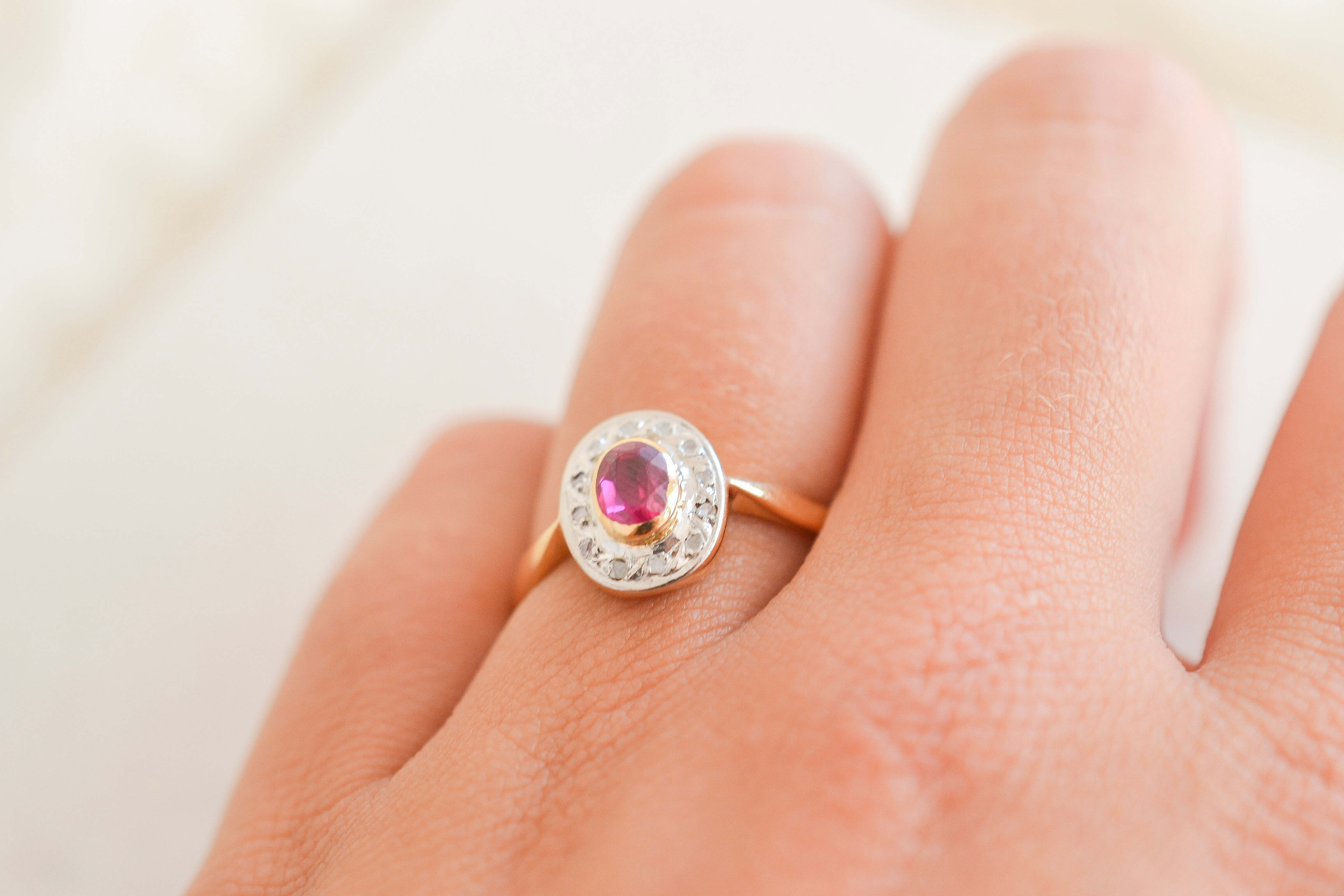 Bague ovale Rubis et Diamants