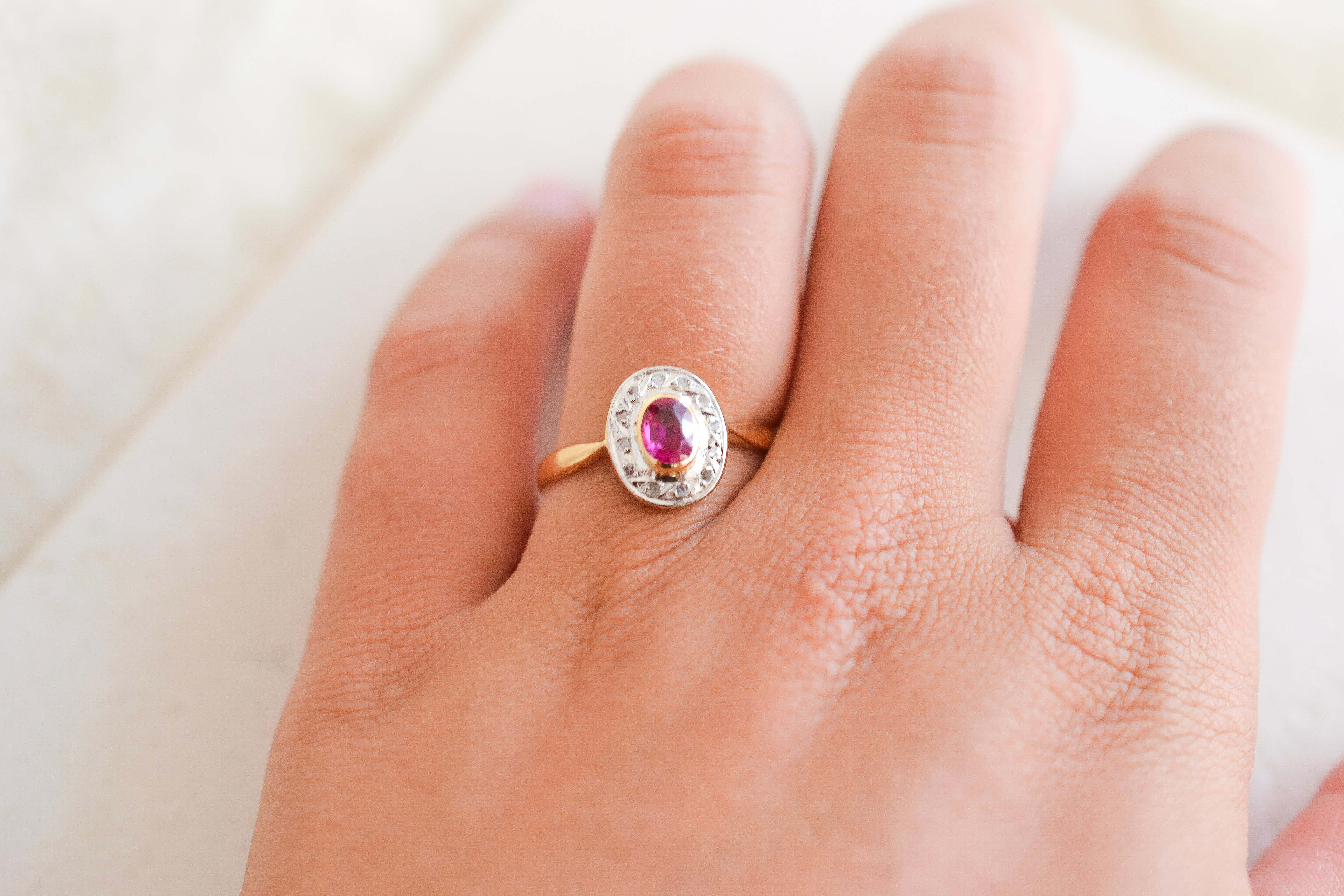 Bague ovale Rubis et Diamants