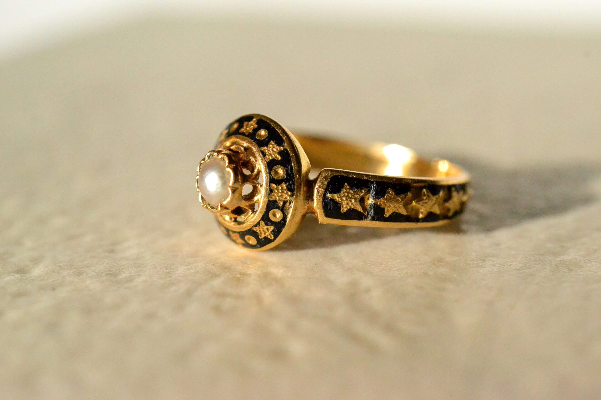 Bague émail étoilé et Perle