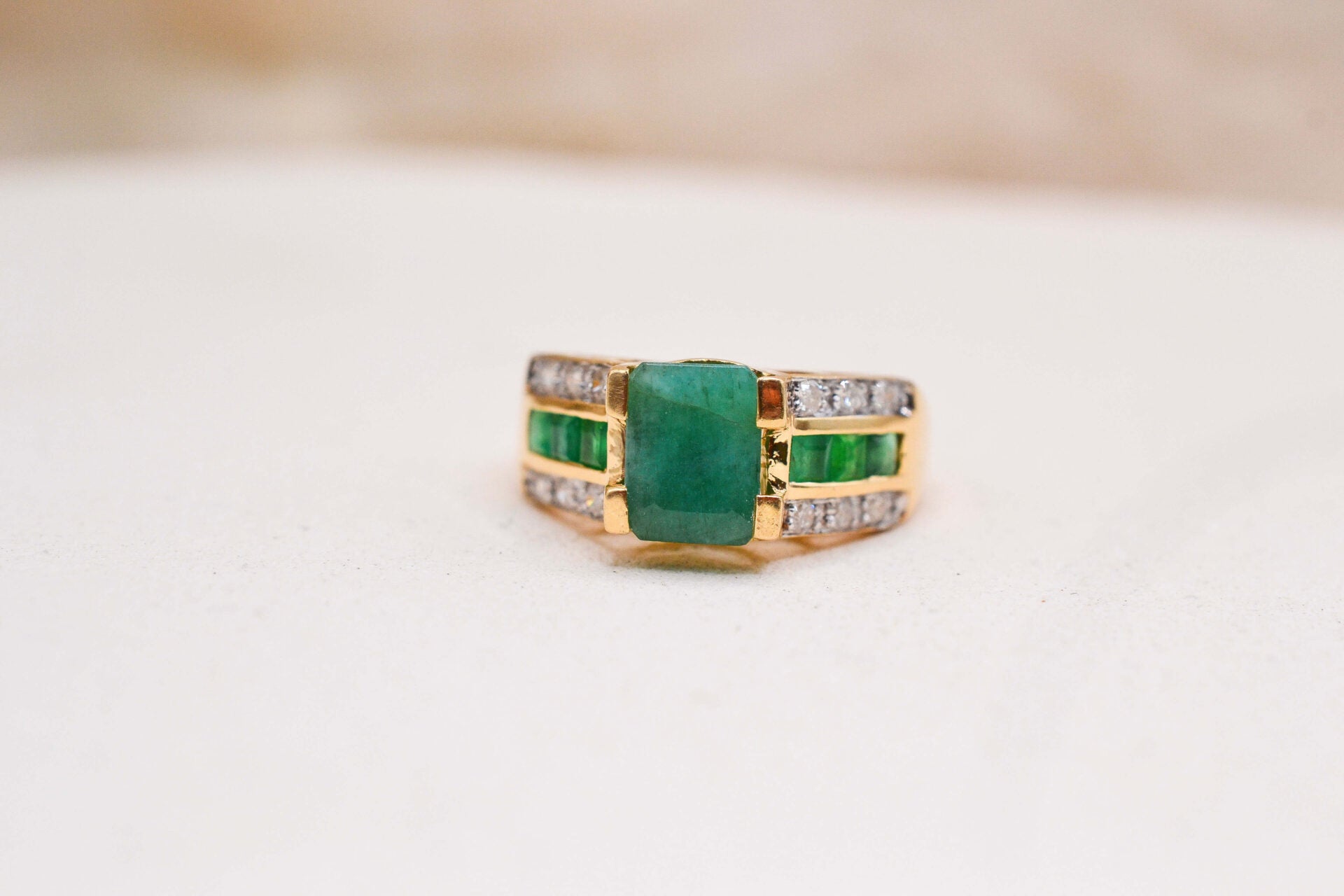 Bague Emeraude Diamants style cocktail