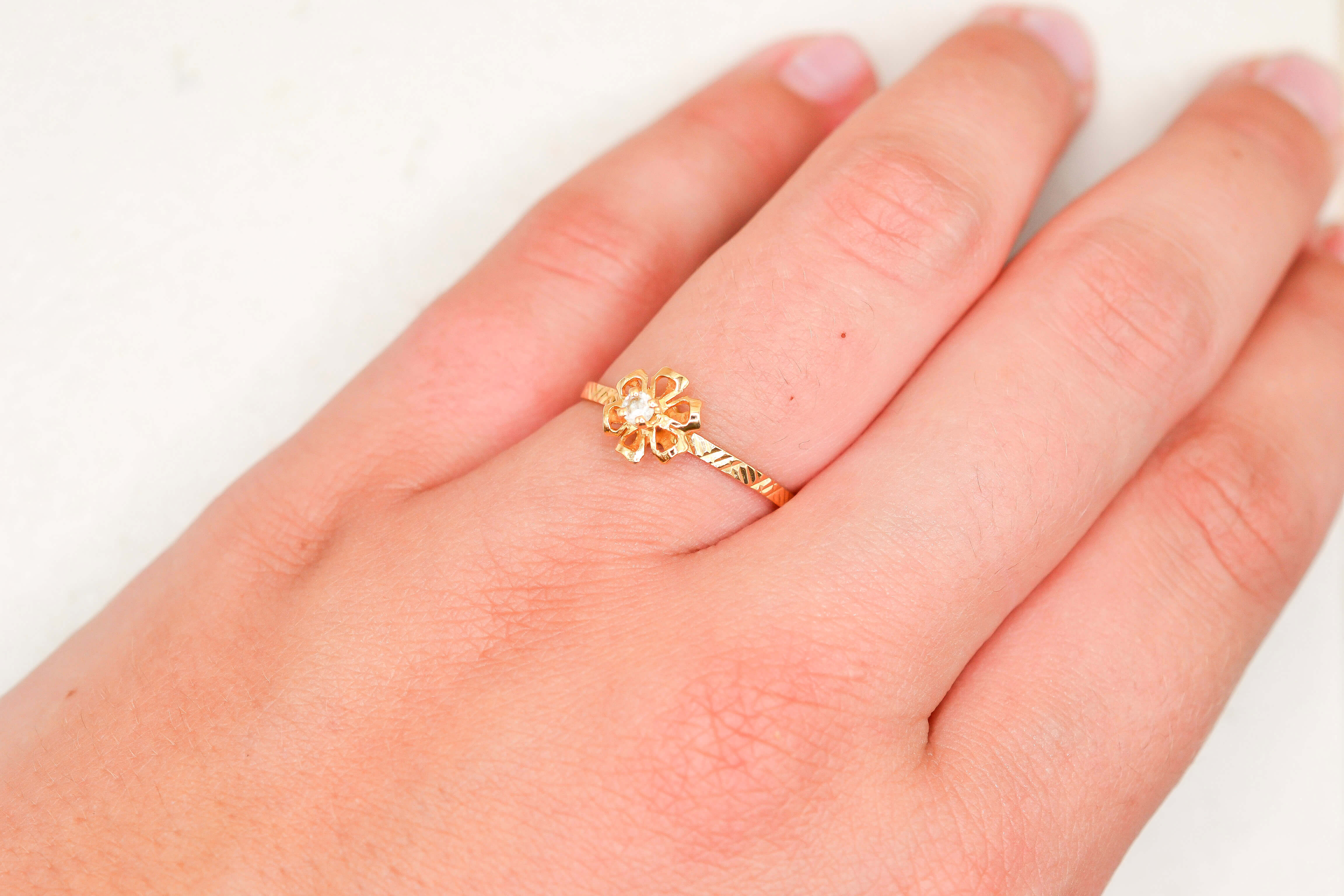 Bague fleur géométrique Oxyde