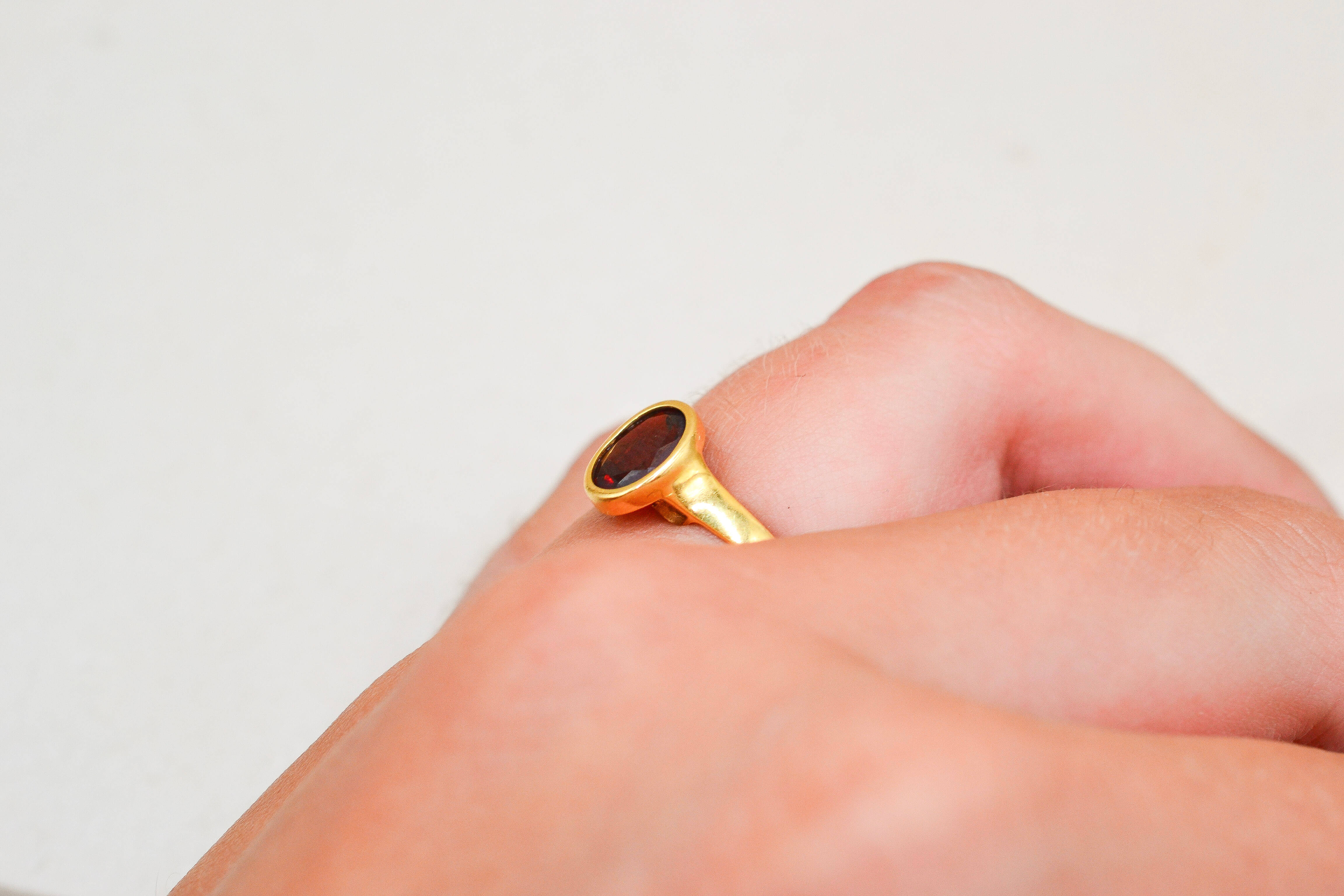 Bague ovale Grenat