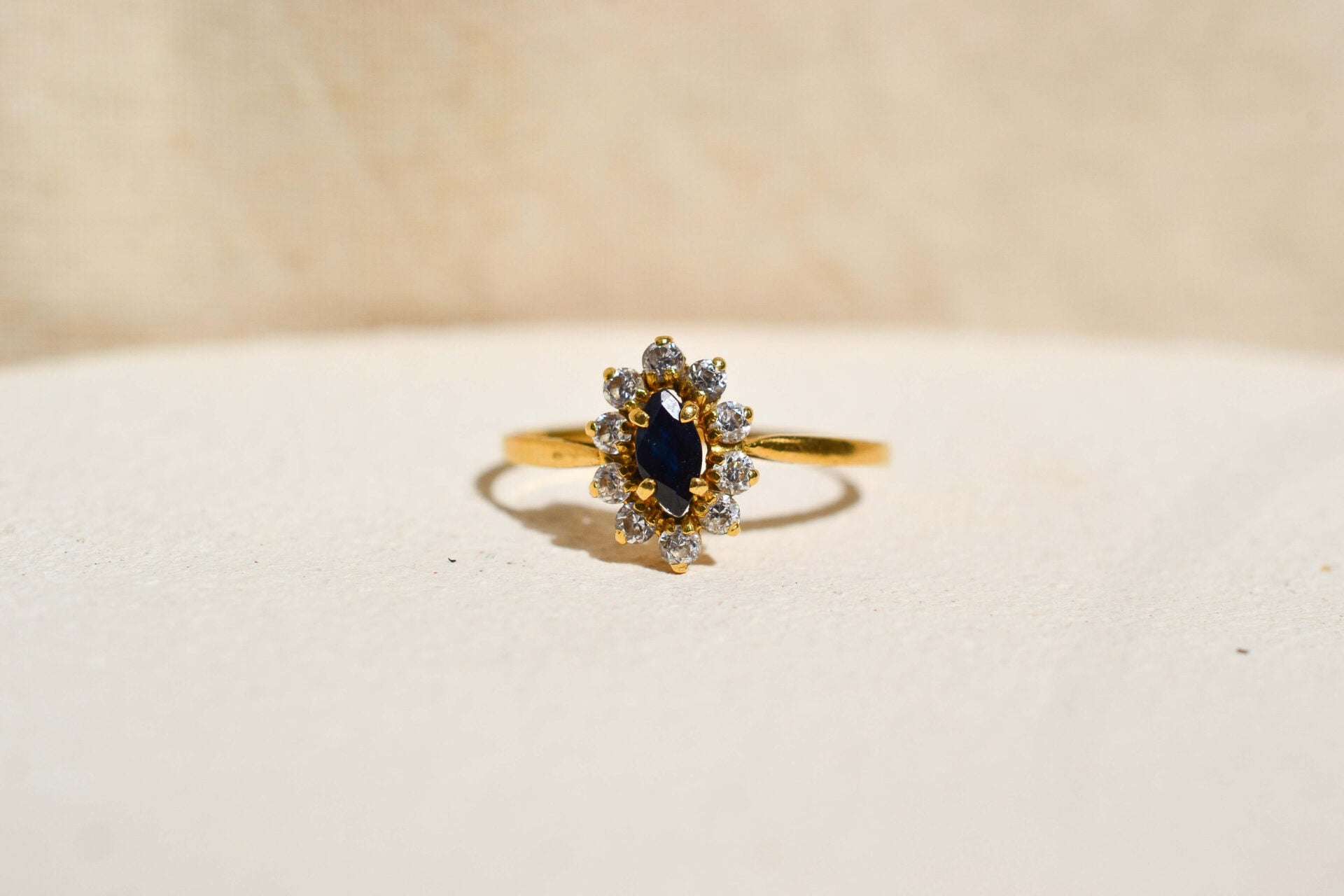 Bague Marguerite Saphir Or jaune
