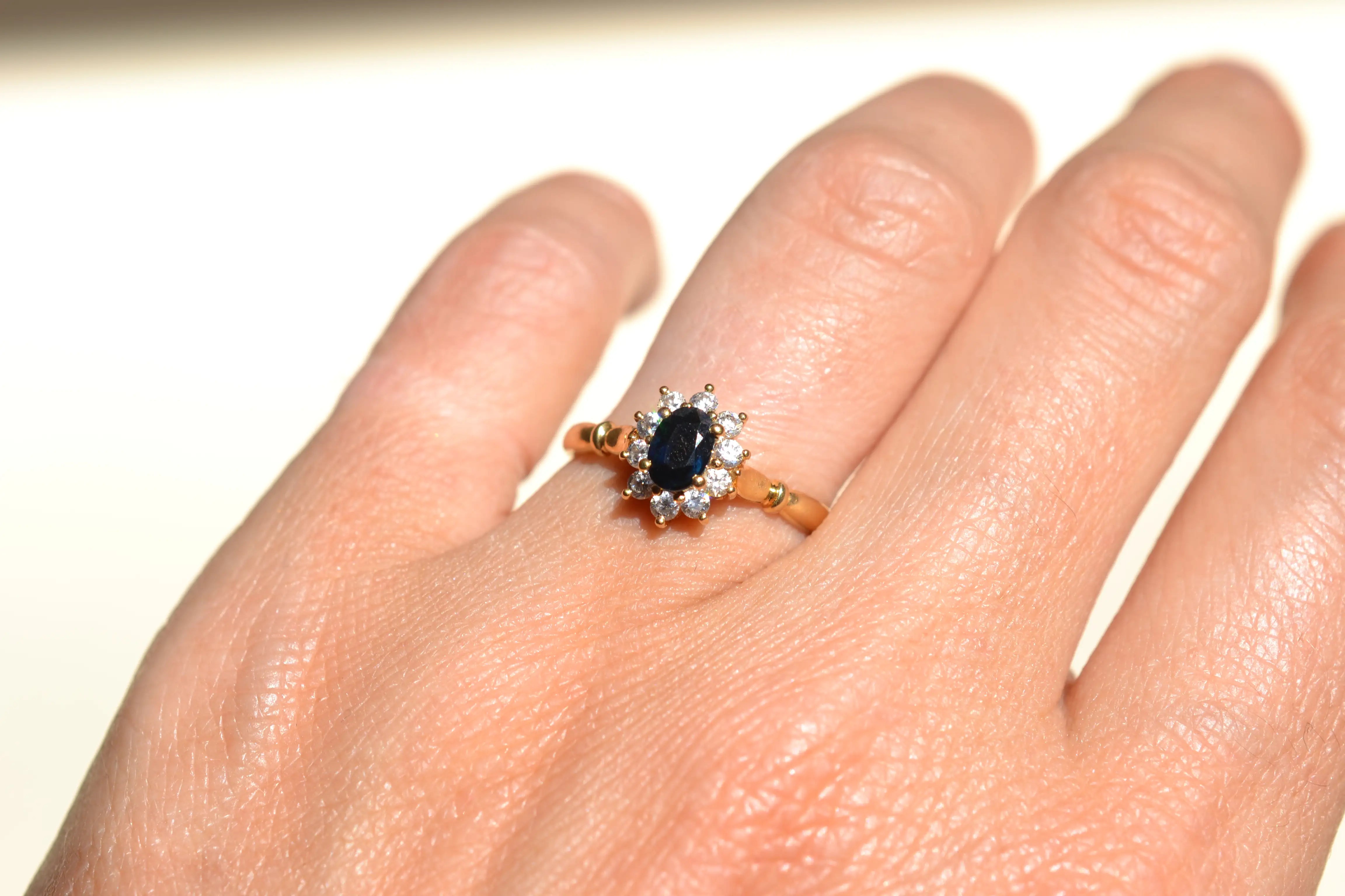 Bague Marguerite Or jaune Saphir