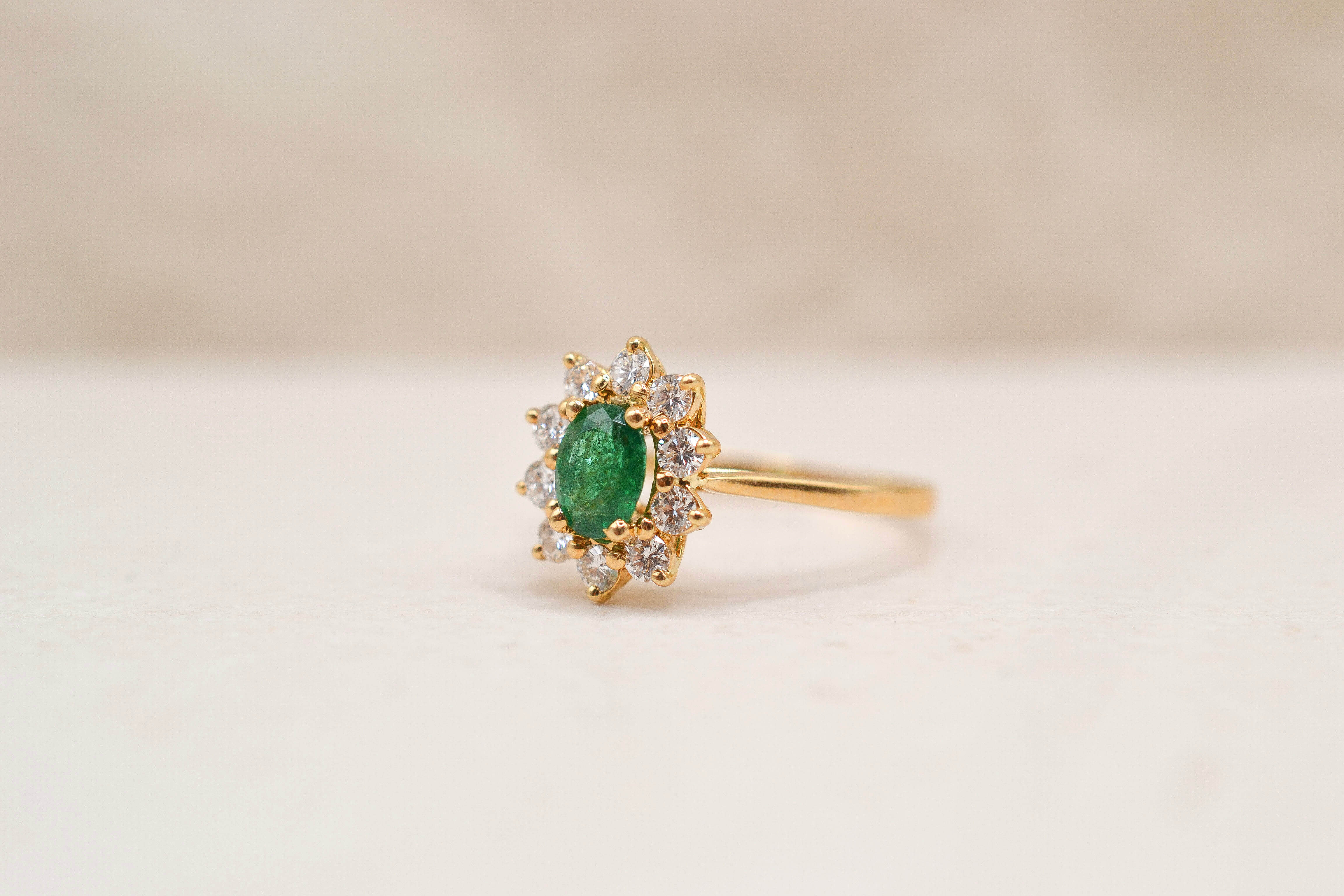 Bague Pompadour Emeraude et diamants
