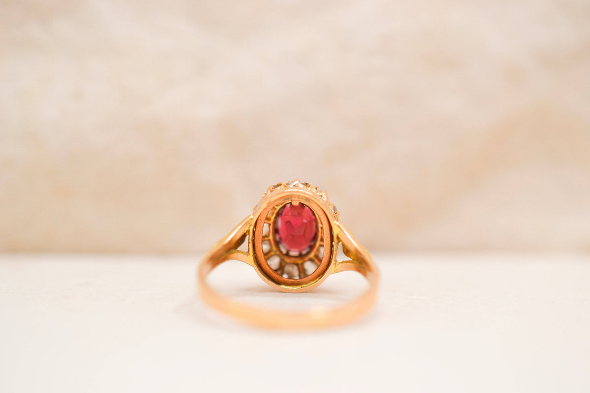 Bague Marguerite Grenat Diamants