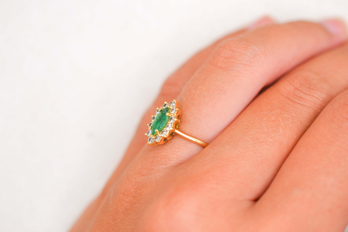 Bague navette Emeraude & Diamants