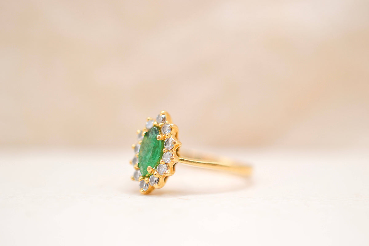 Bague navette Emeraude & Diamants