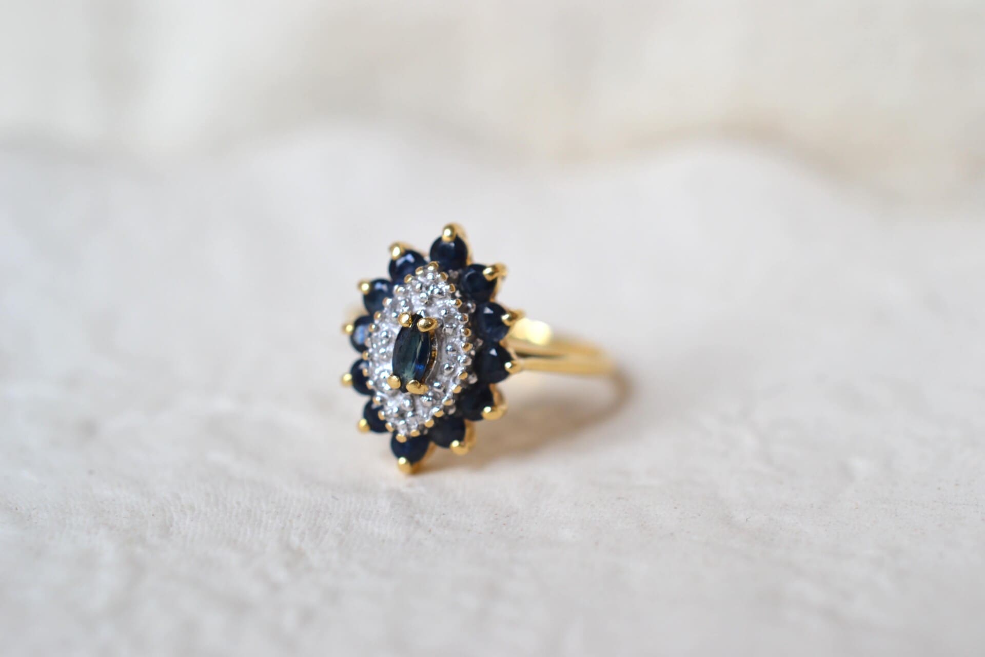 Bague Marquise Saphirs et Diamants