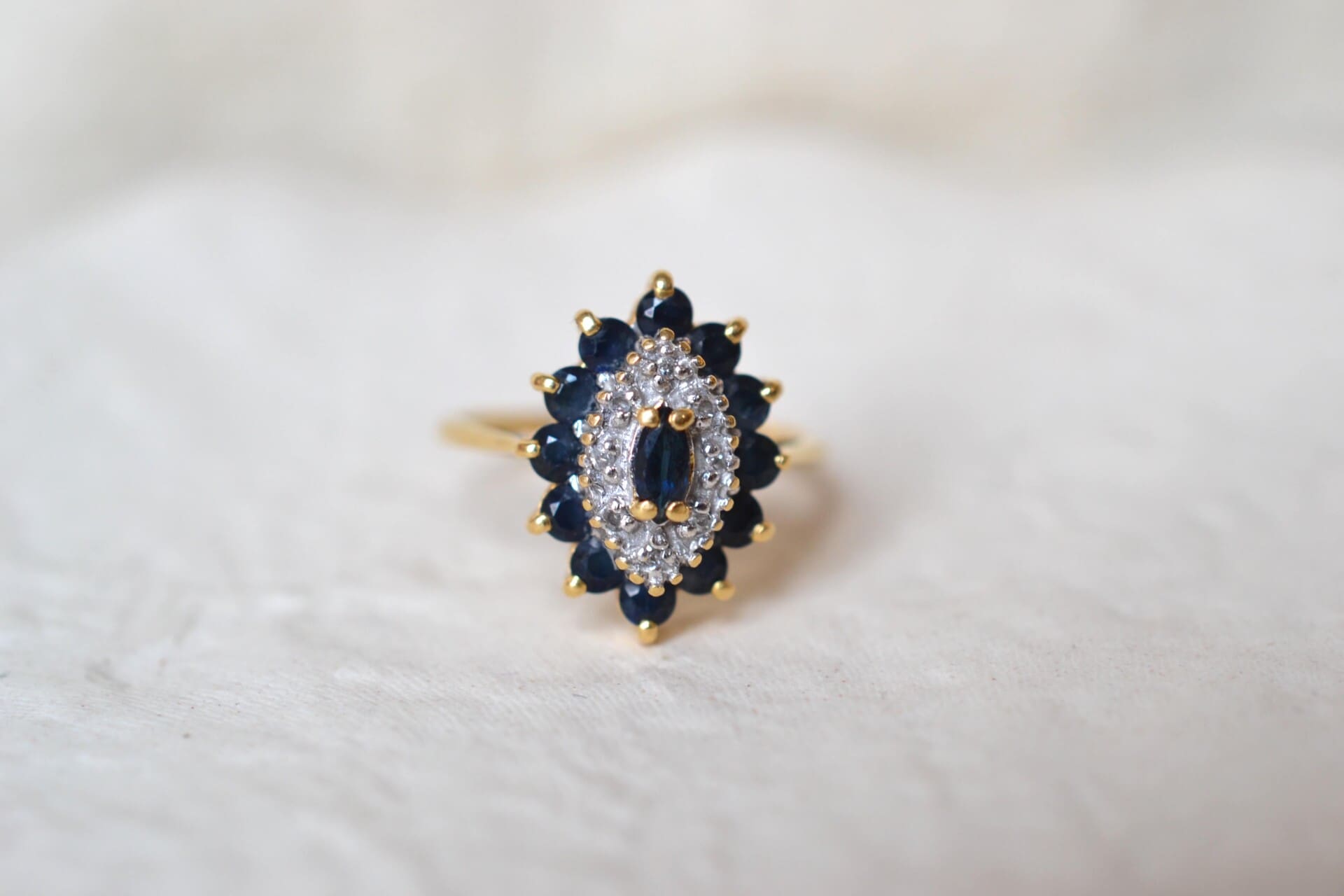 Bague Marquise Saphirs et Diamants