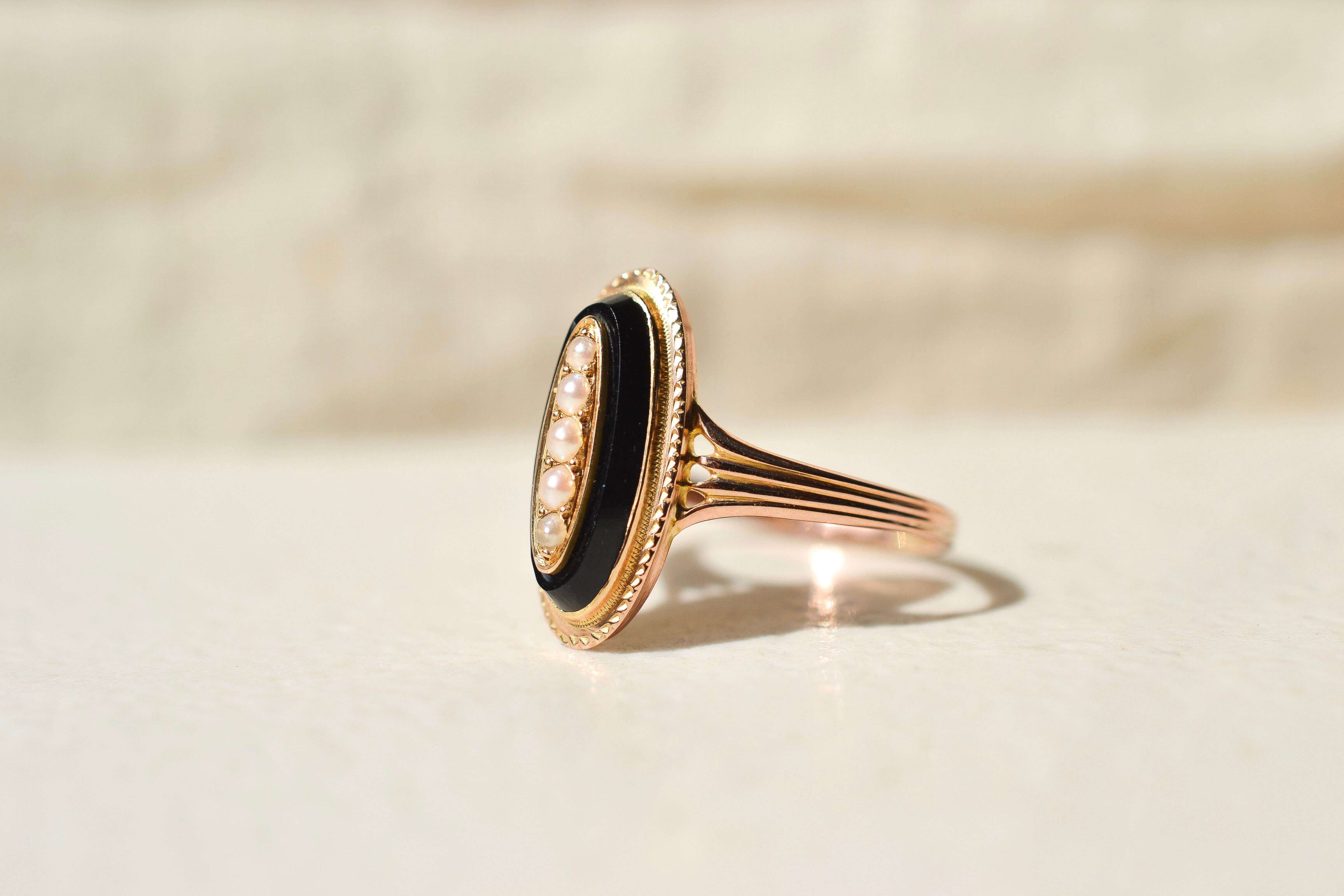 Bague Navette Onyx et Perles
