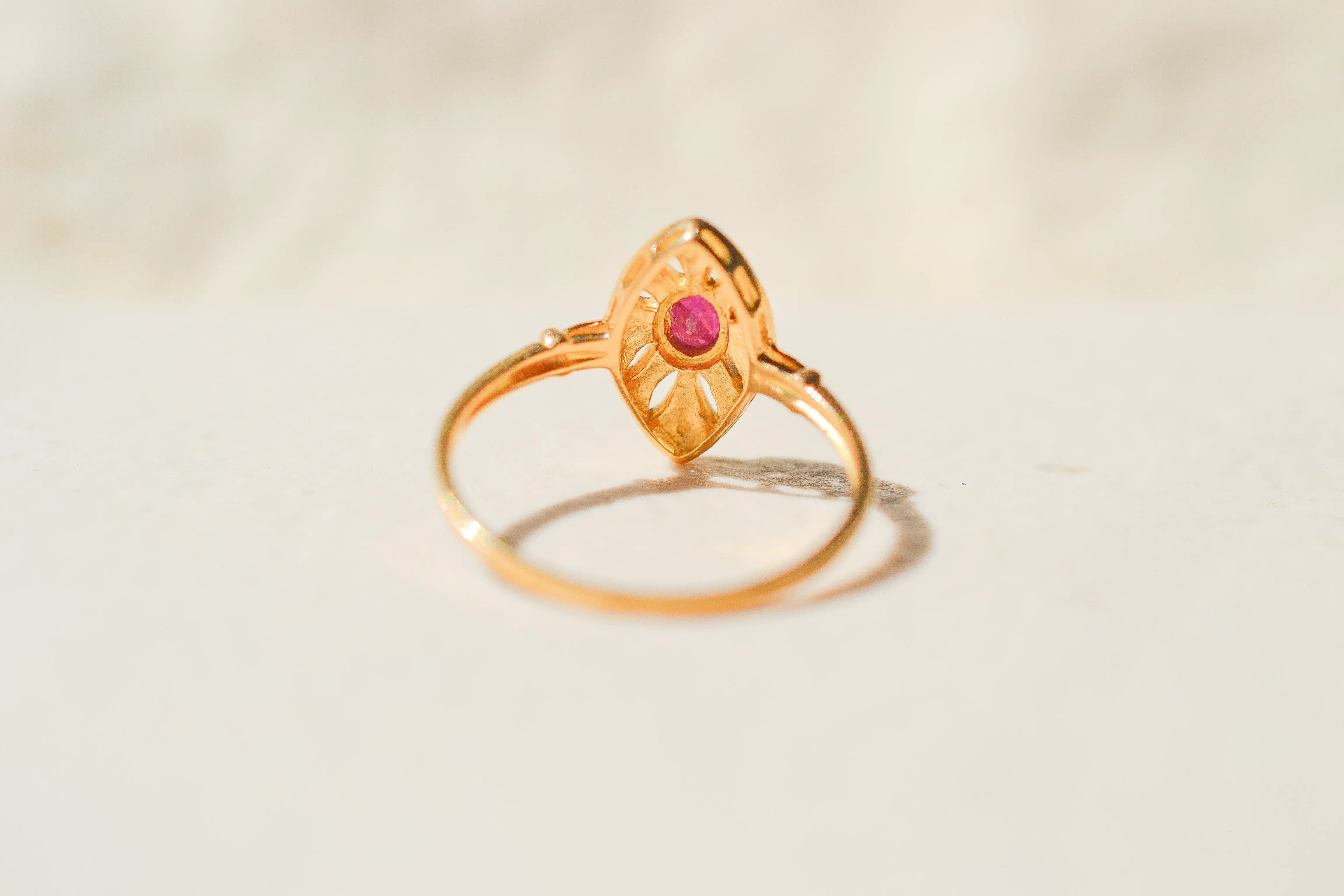 Bague Marquise Rubis