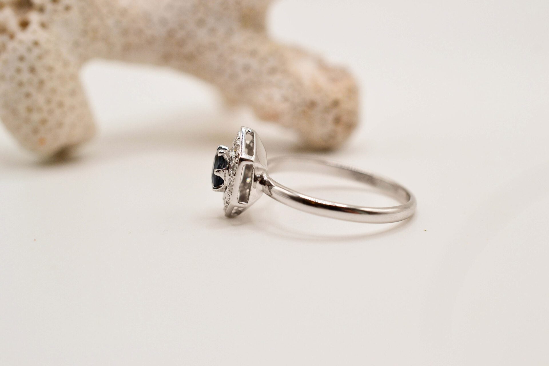 Bague Art Déco Saphir Diamants