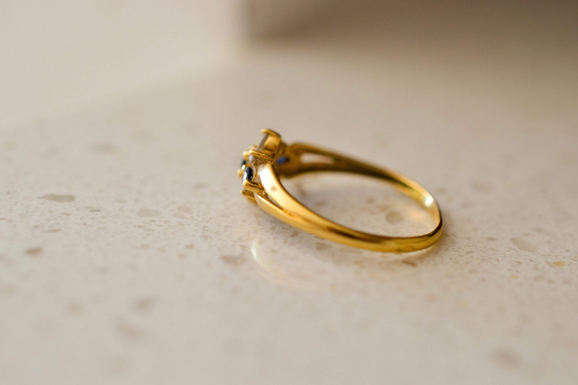 Bague marguerite Saphir Or