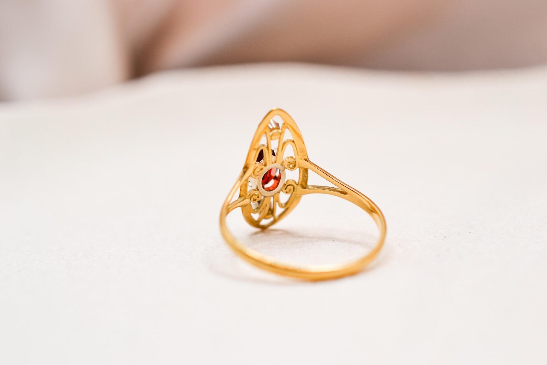 Bague Art Nouveau Grenat Diamant