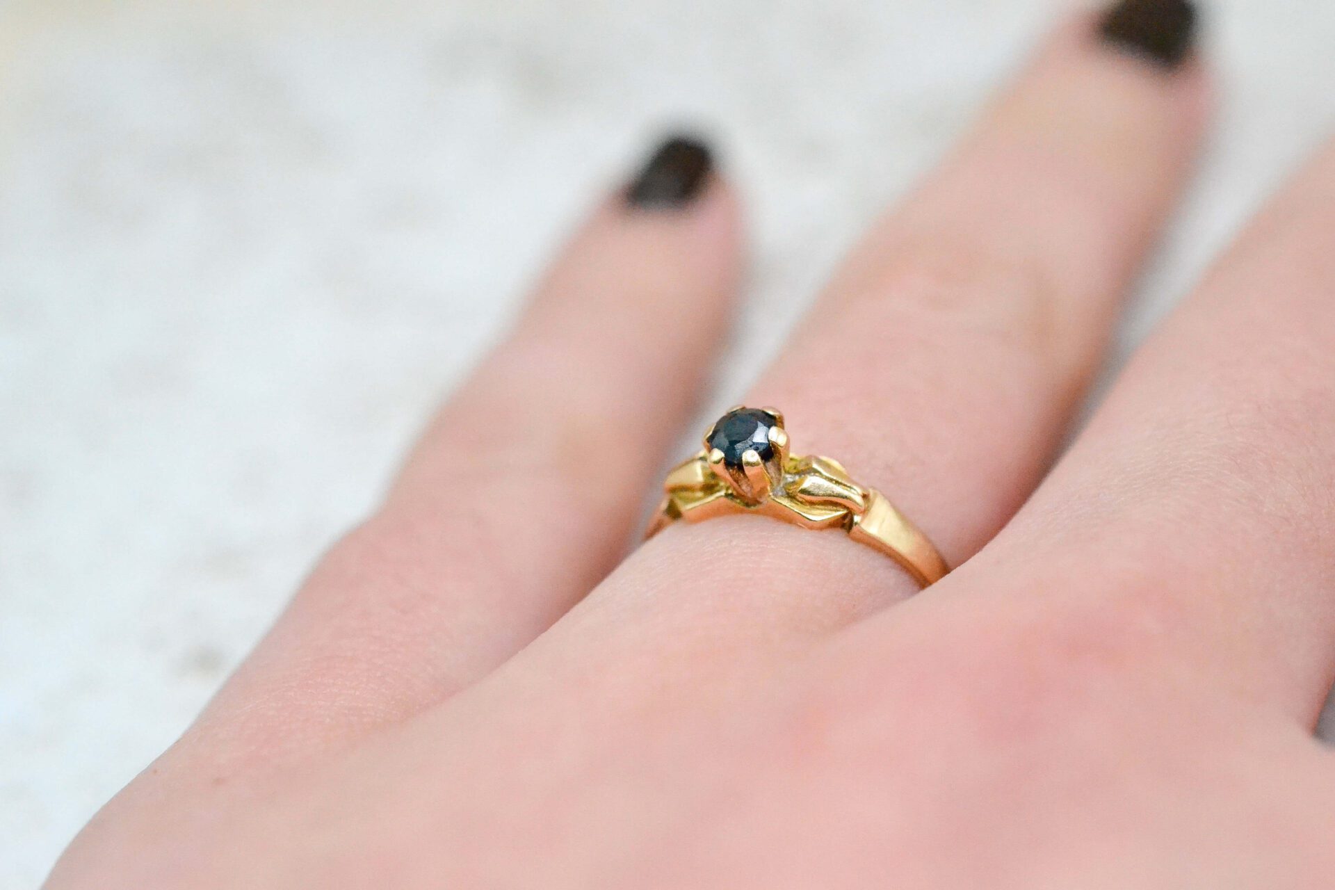 Bague solitaire Saphir Or jaune