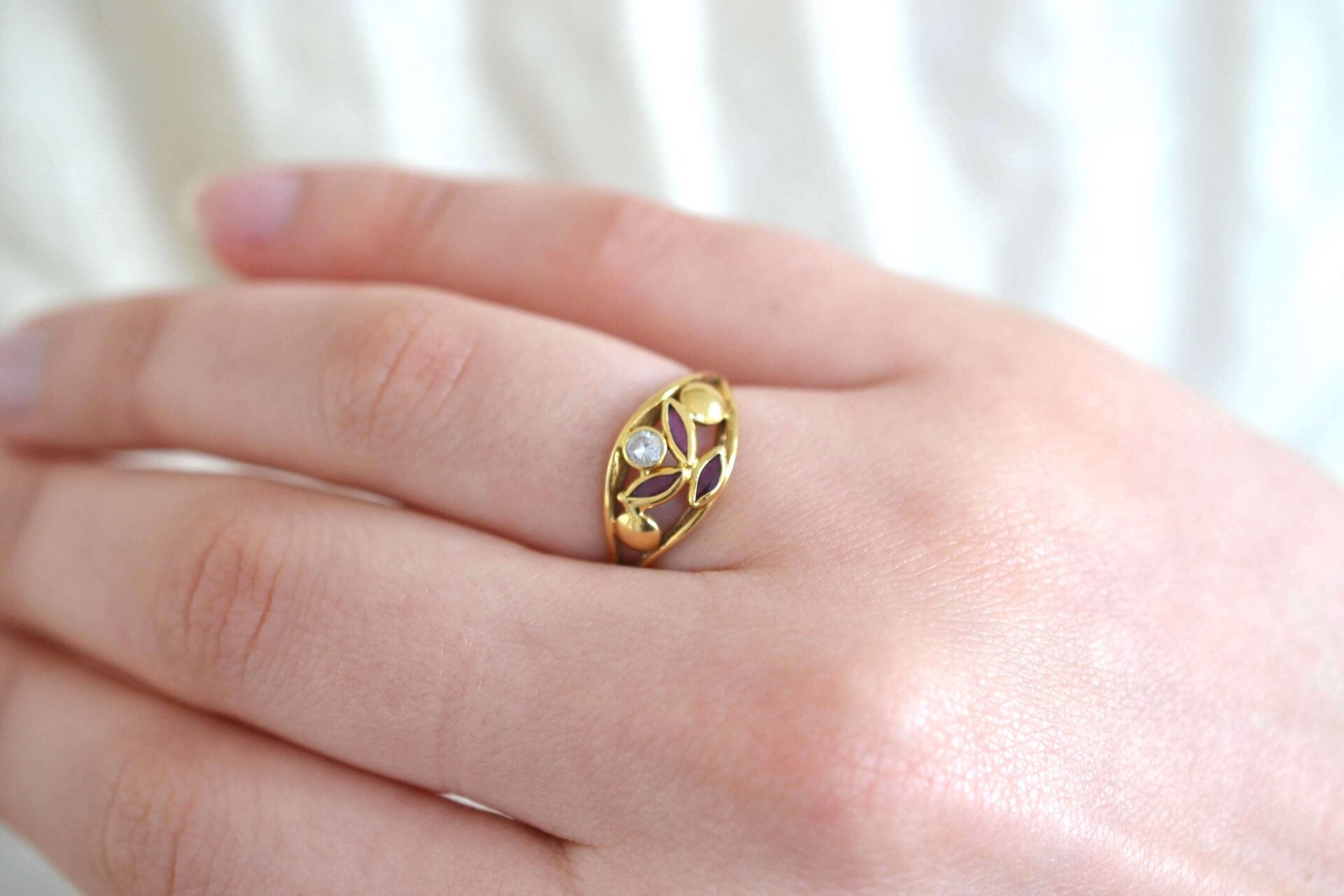 Bague ajourée Rubis et Oxyde