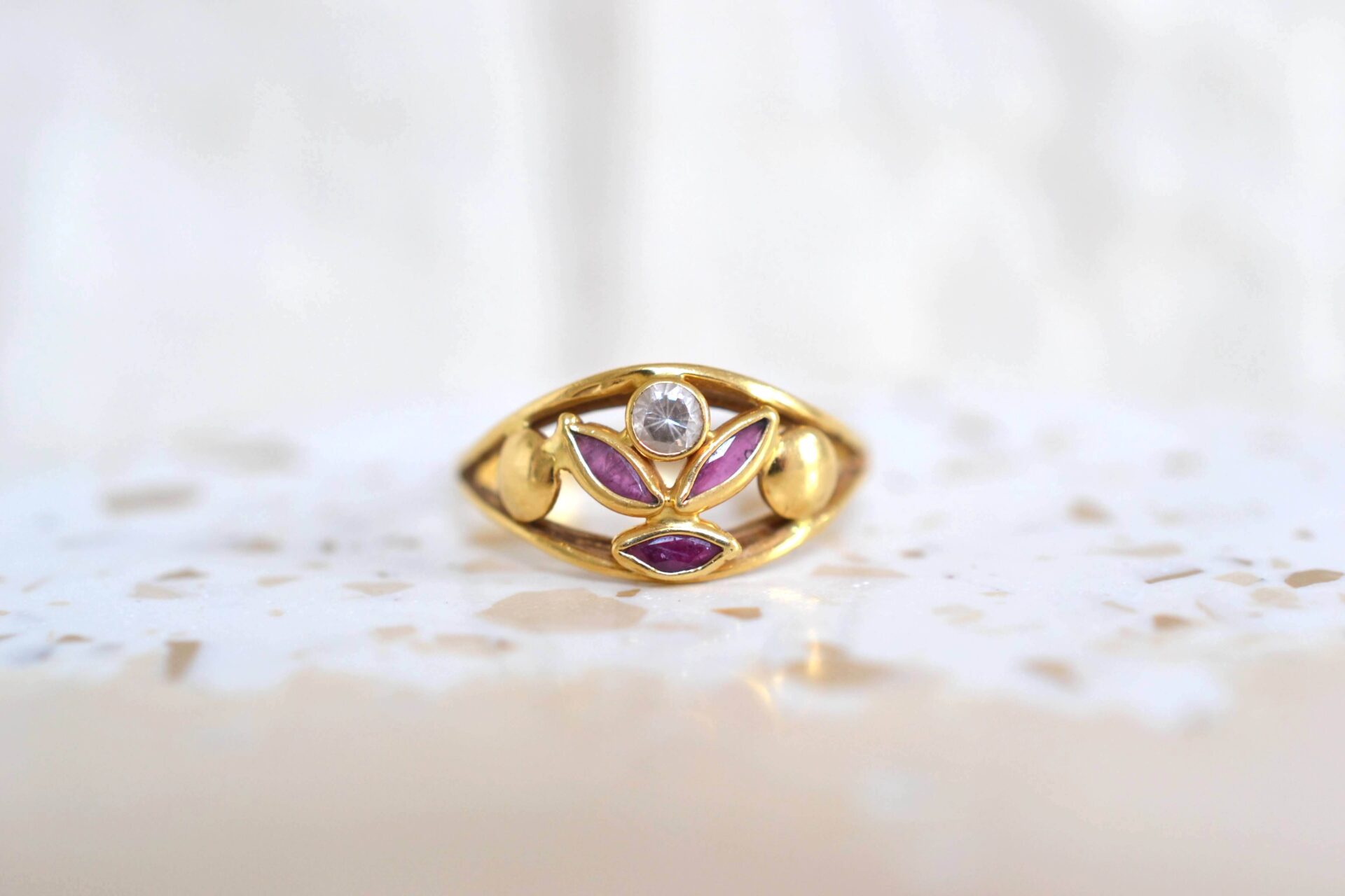 Bague ajourée Rubis et Oxyde