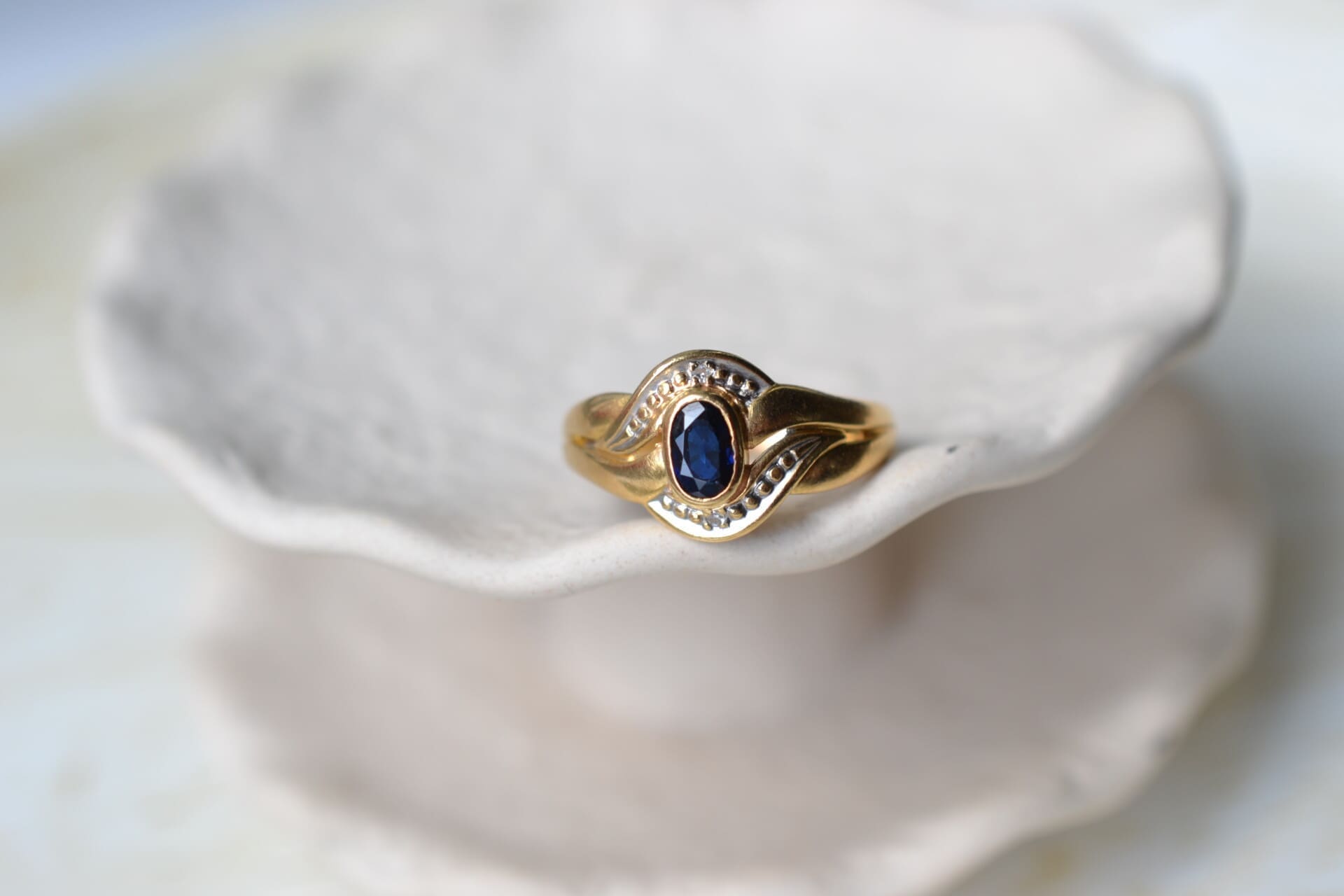 Bague croisée Saphir et Diamants