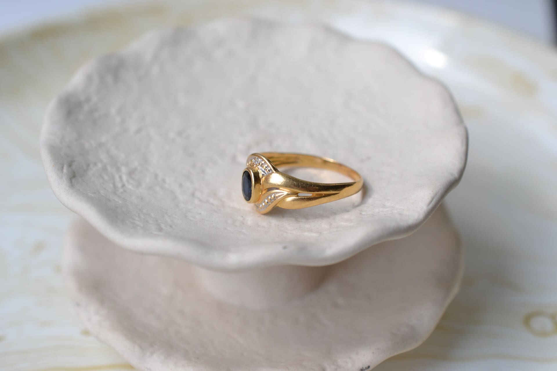 Bague croisée Saphir et Diamants