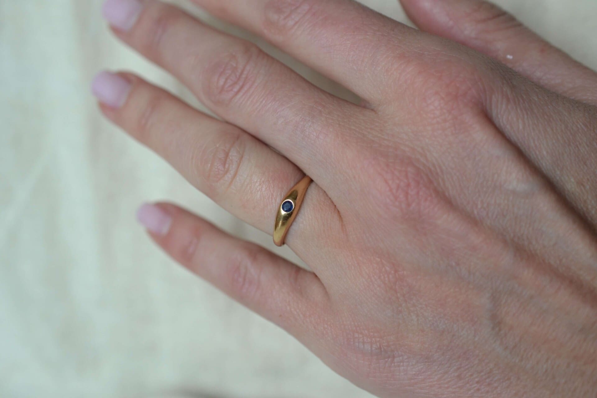 Bague Jonc Saphir