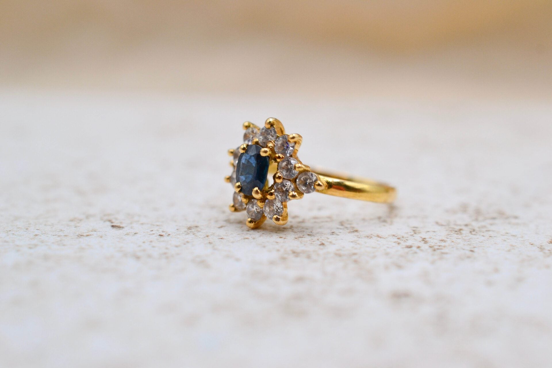 Bague Marguerite Saphir Oxyde
