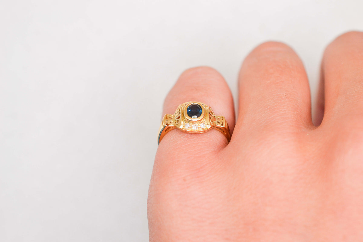 Bague architecturale Saphir Diamants