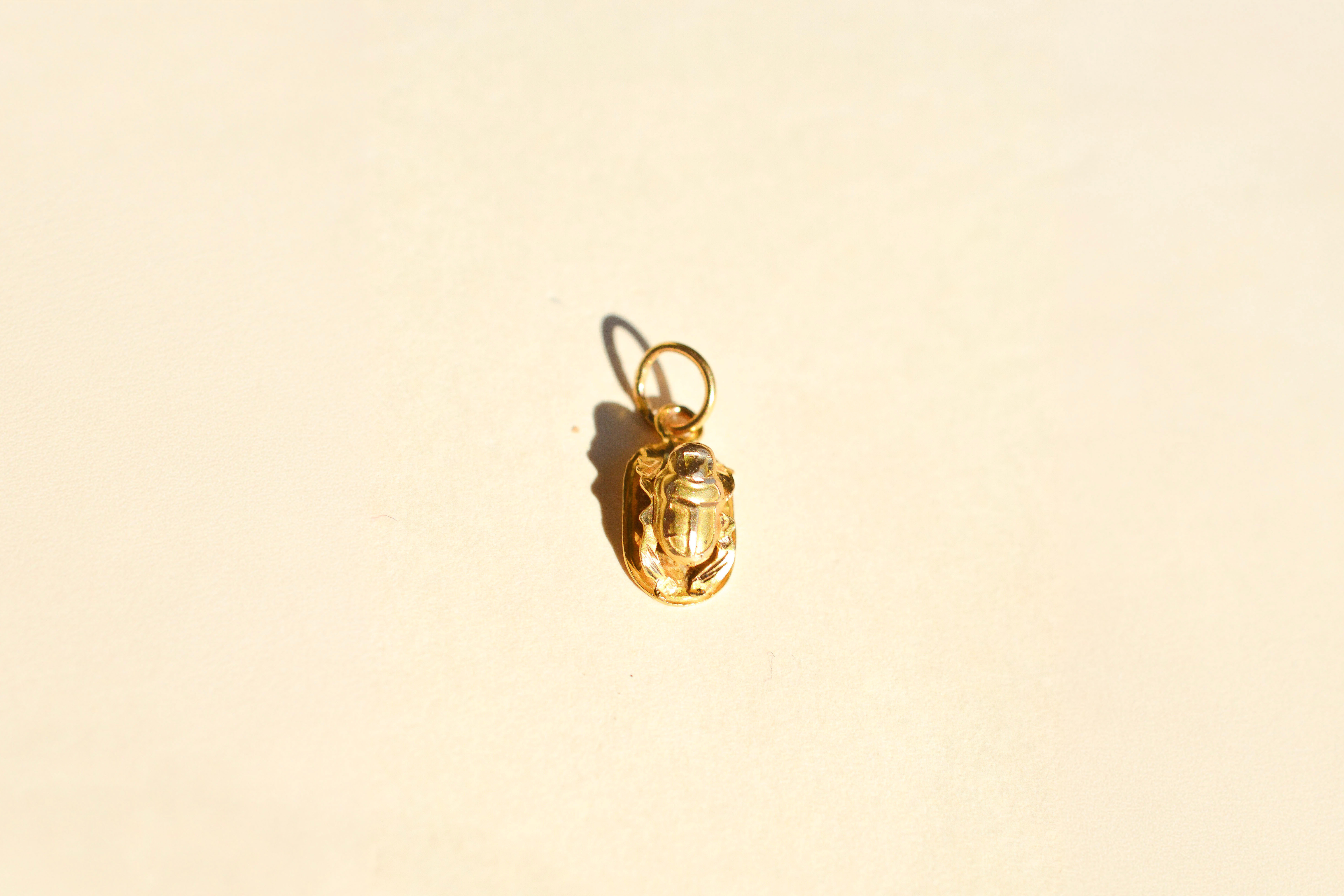 Pendentif Scarabée Or Jaune 18K