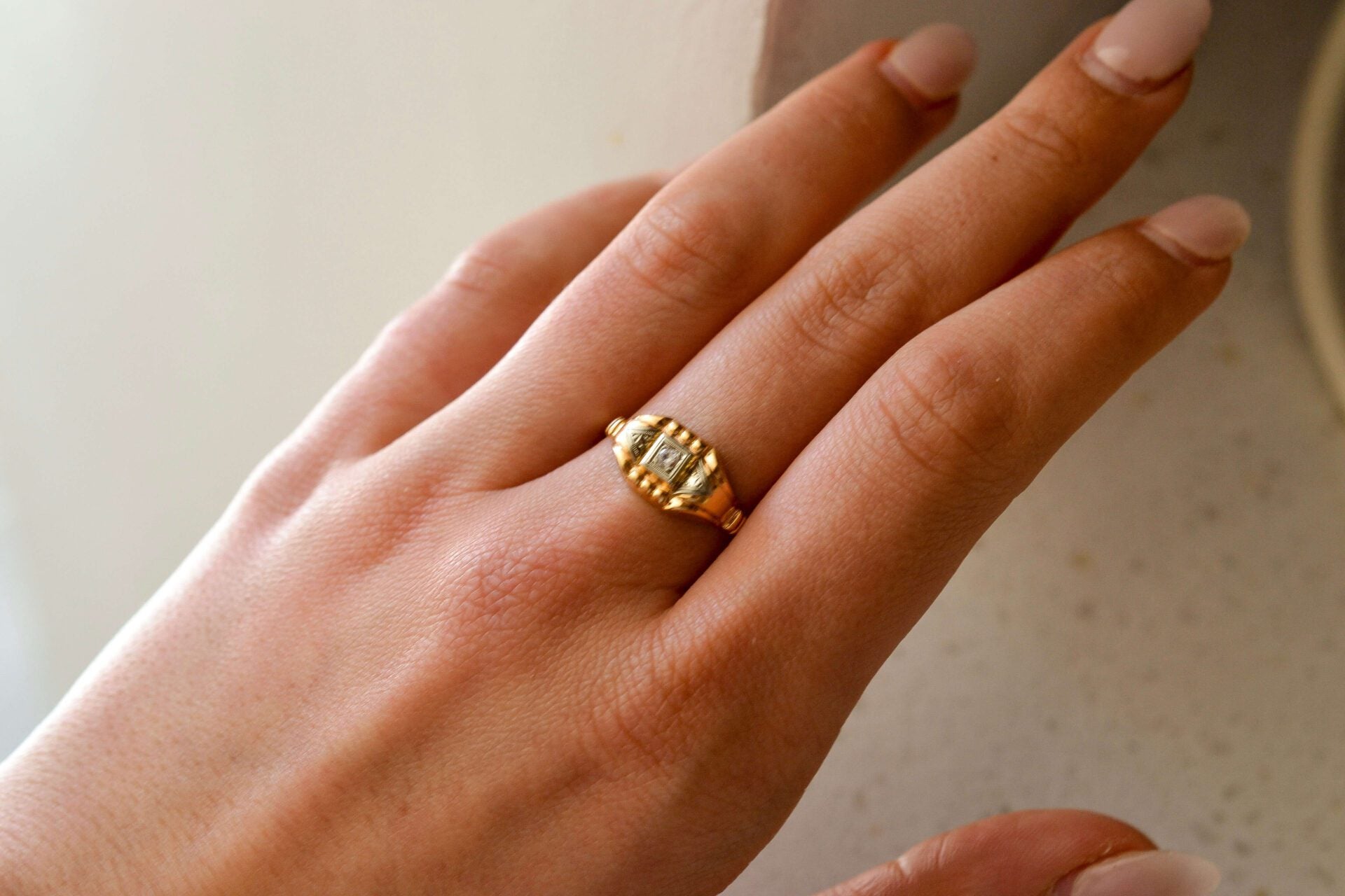 Bague Tank 2 Ors
