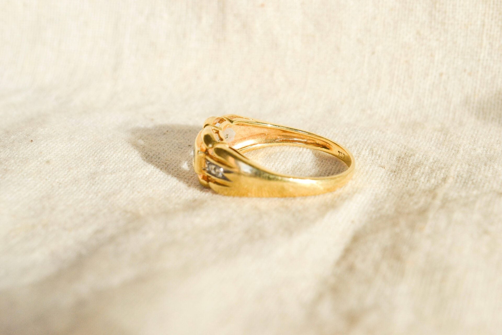 Bague année 50 Saphir et Diamants