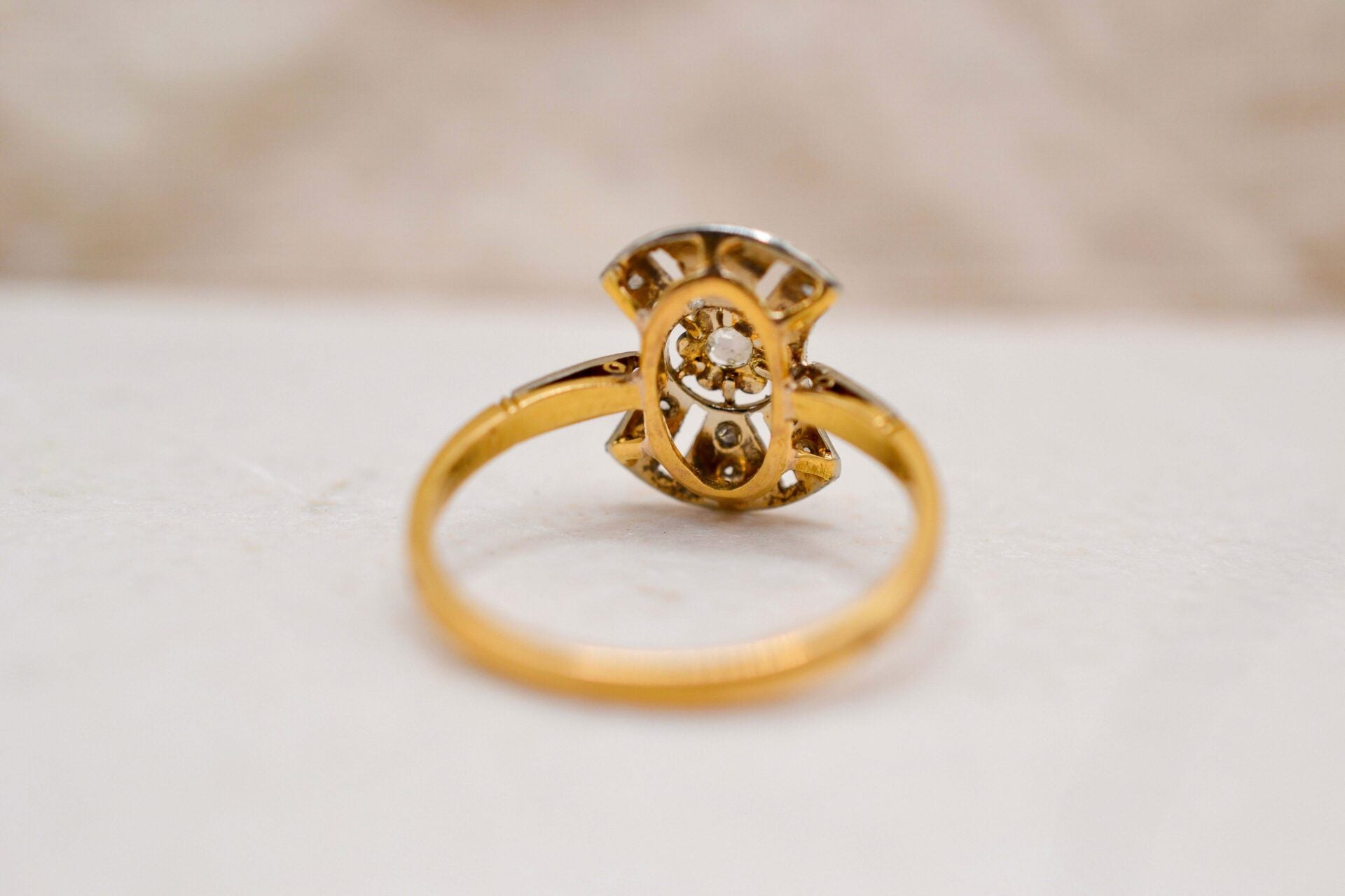 Bague Art Déco style Nœud