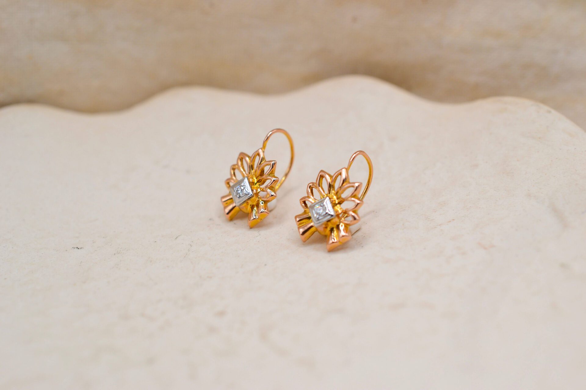 Dormeuses florales Diamant