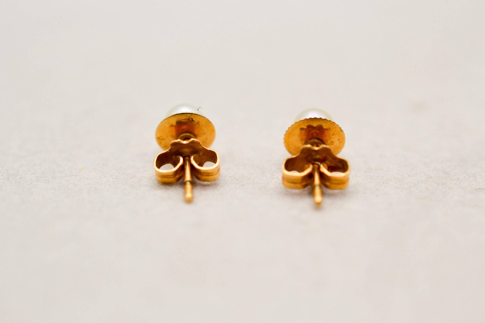 Puces d'oreilles Perles