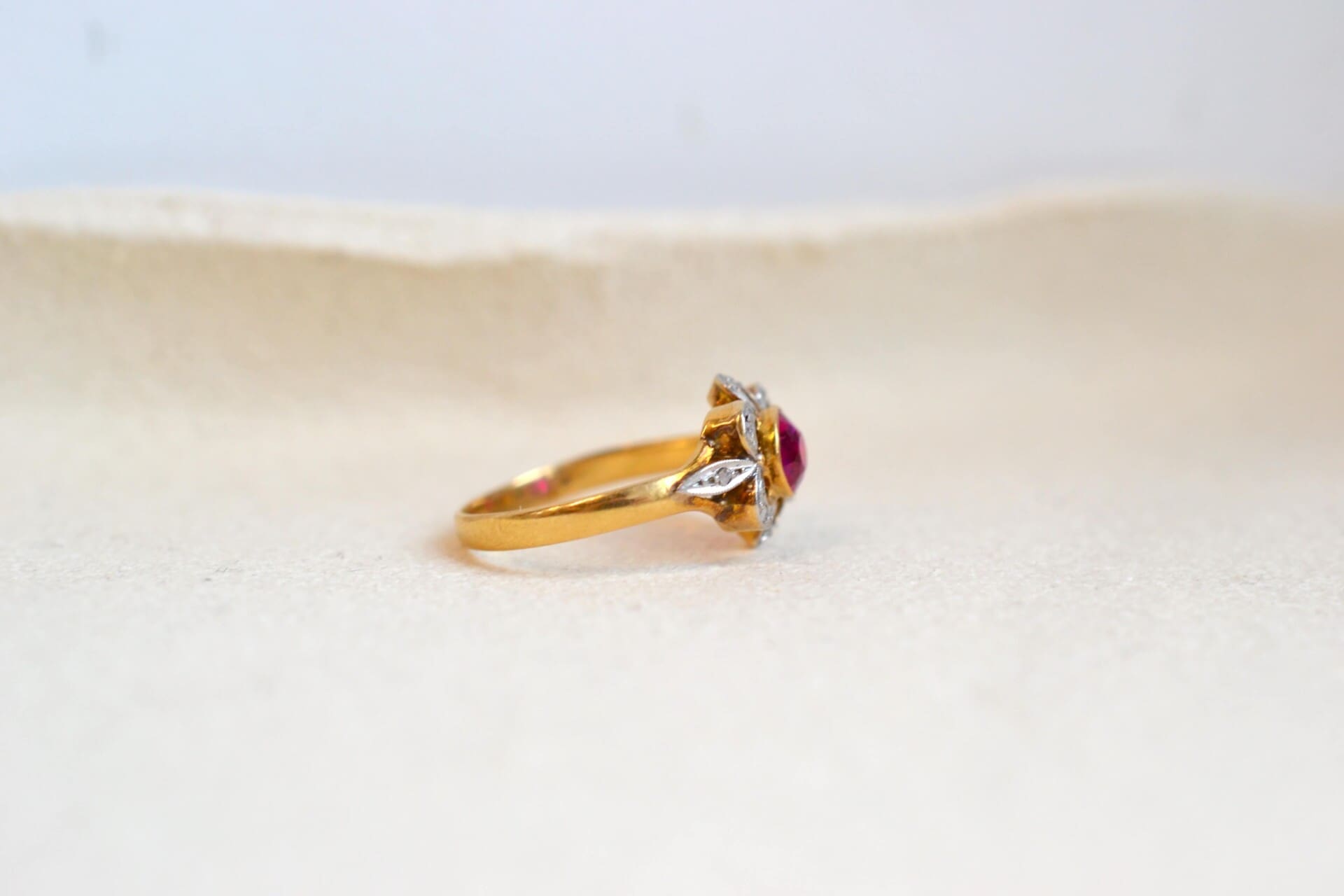 Bague Fleur 2 Ors Rubis et Diamants