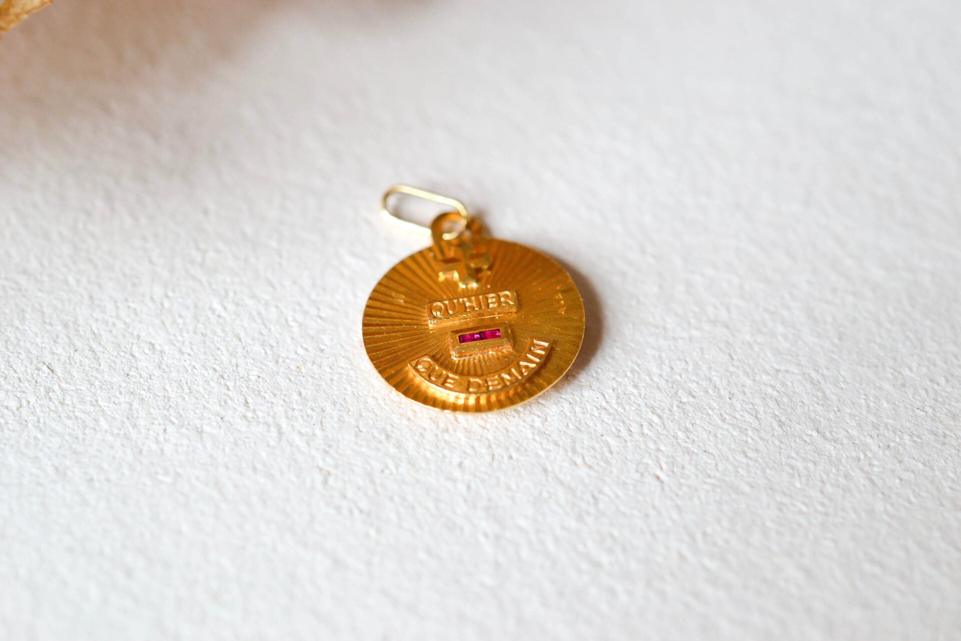 Pendentif AUGIS Rubis